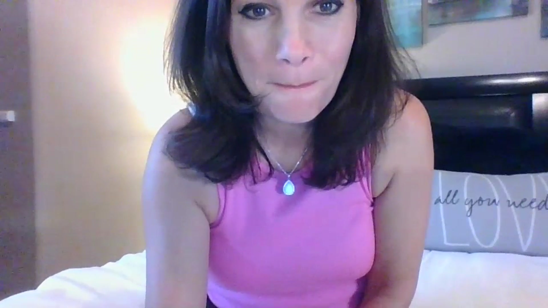 Gallery image thumbnail from LVDOLL's myfreecams stream on, 06/23/2023, 01:15 image 16 of 20