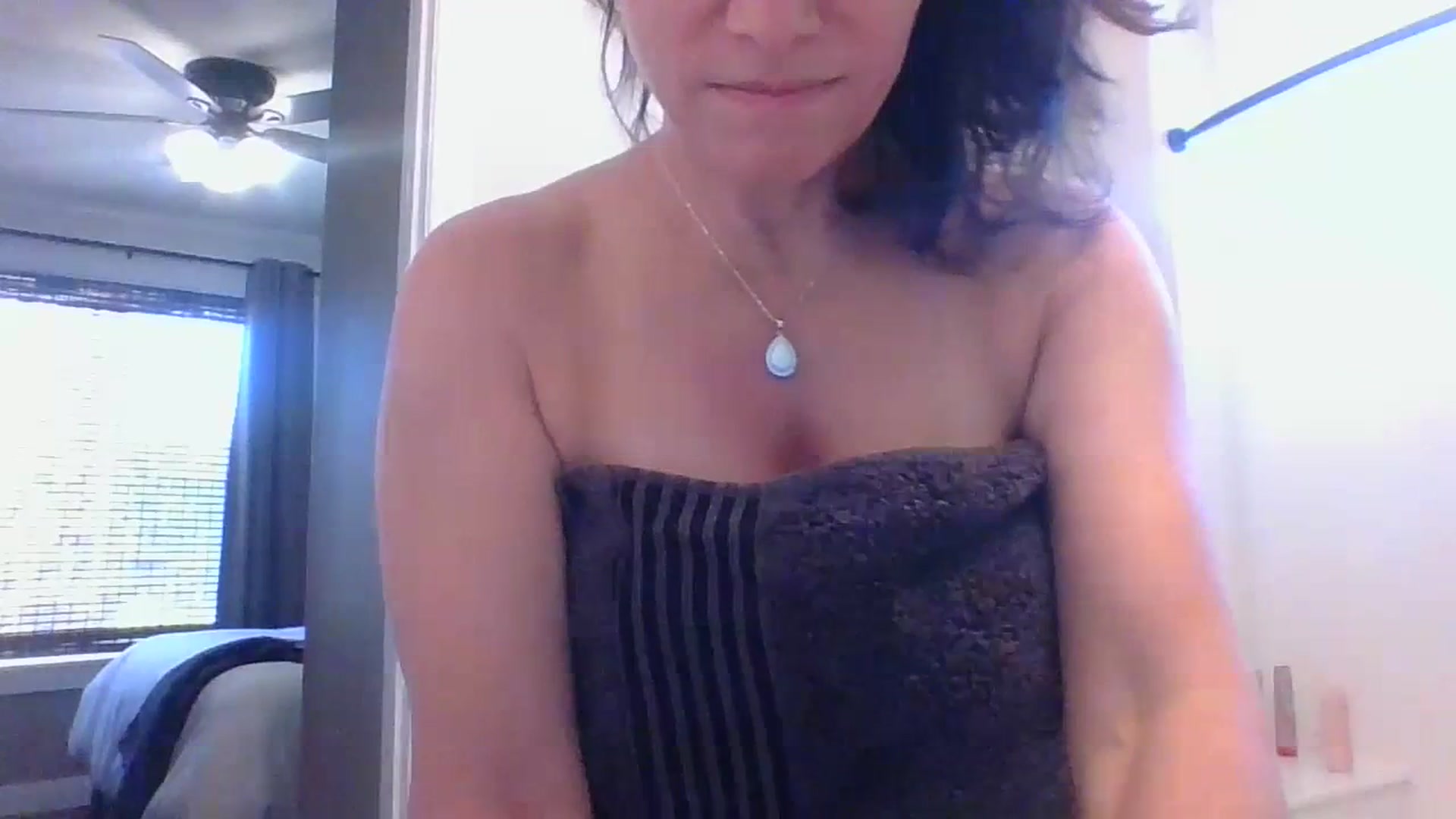 Gallery image thumbnail from LVDOLL's myfreecams stream on, 06/24/2023, 17:12 image 10 of 20