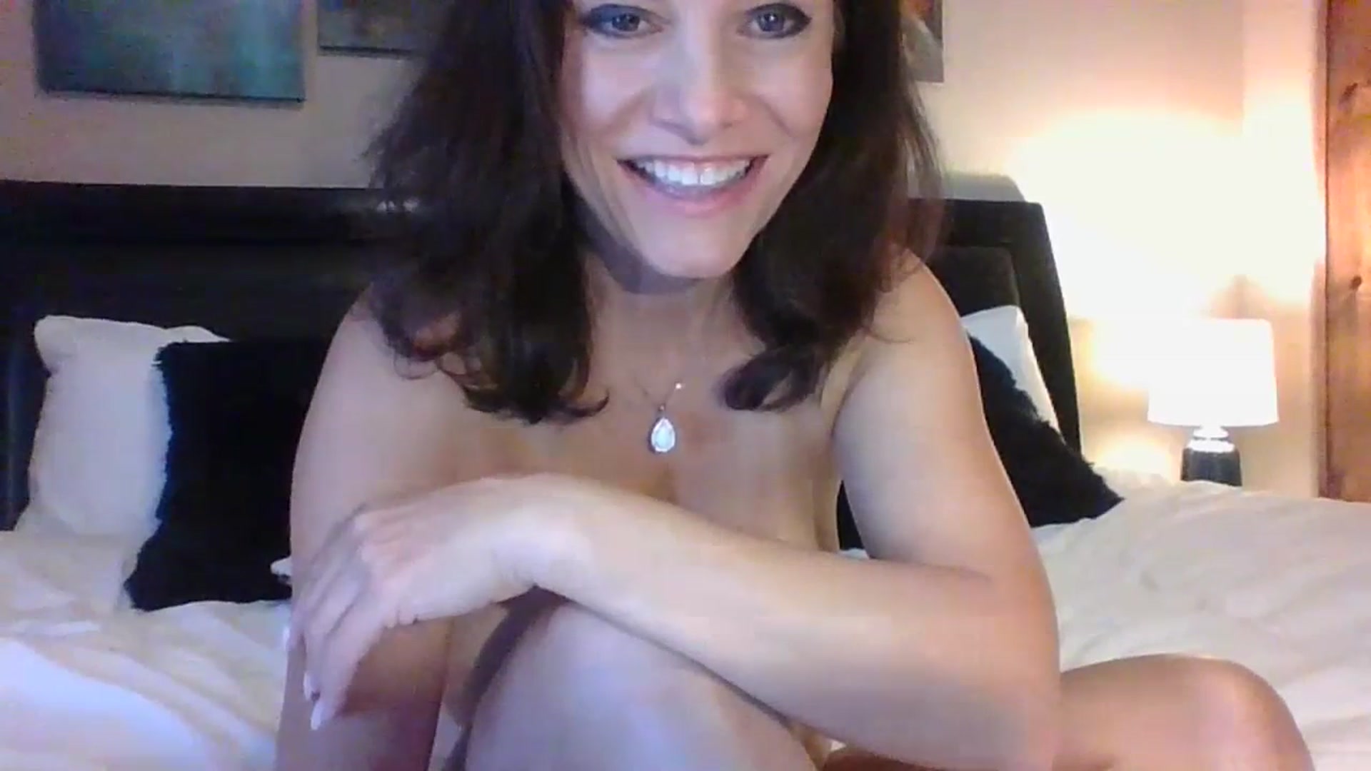 Gallery image thumbnail from LVDOLL's myfreecams stream on, 06/24/2023, 20:54 image 6 of 20