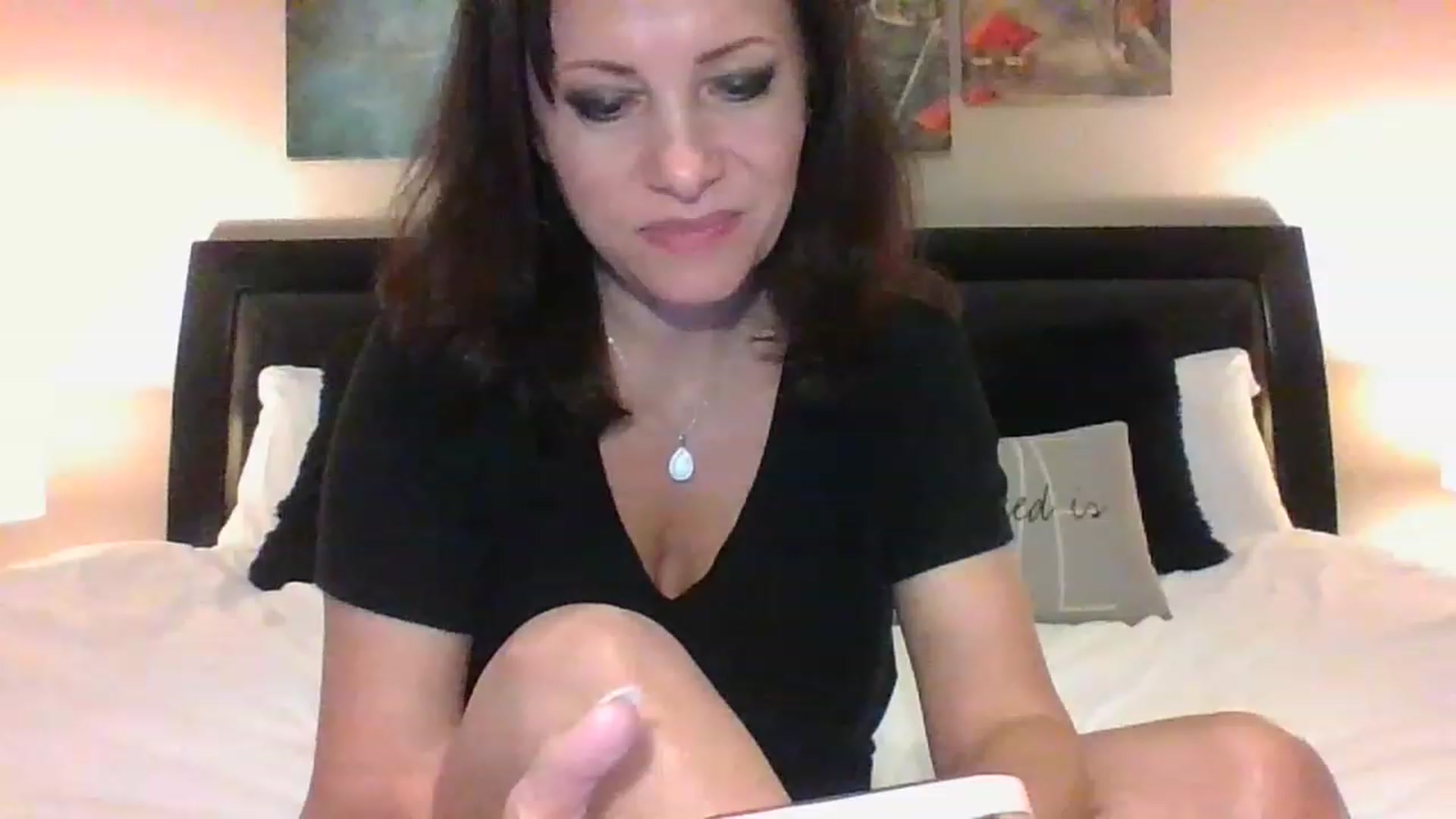 Gallery image thumbnail from LVDOLL's myfreecams stream on, 06/25/2023, 06:07 image 6 of 20