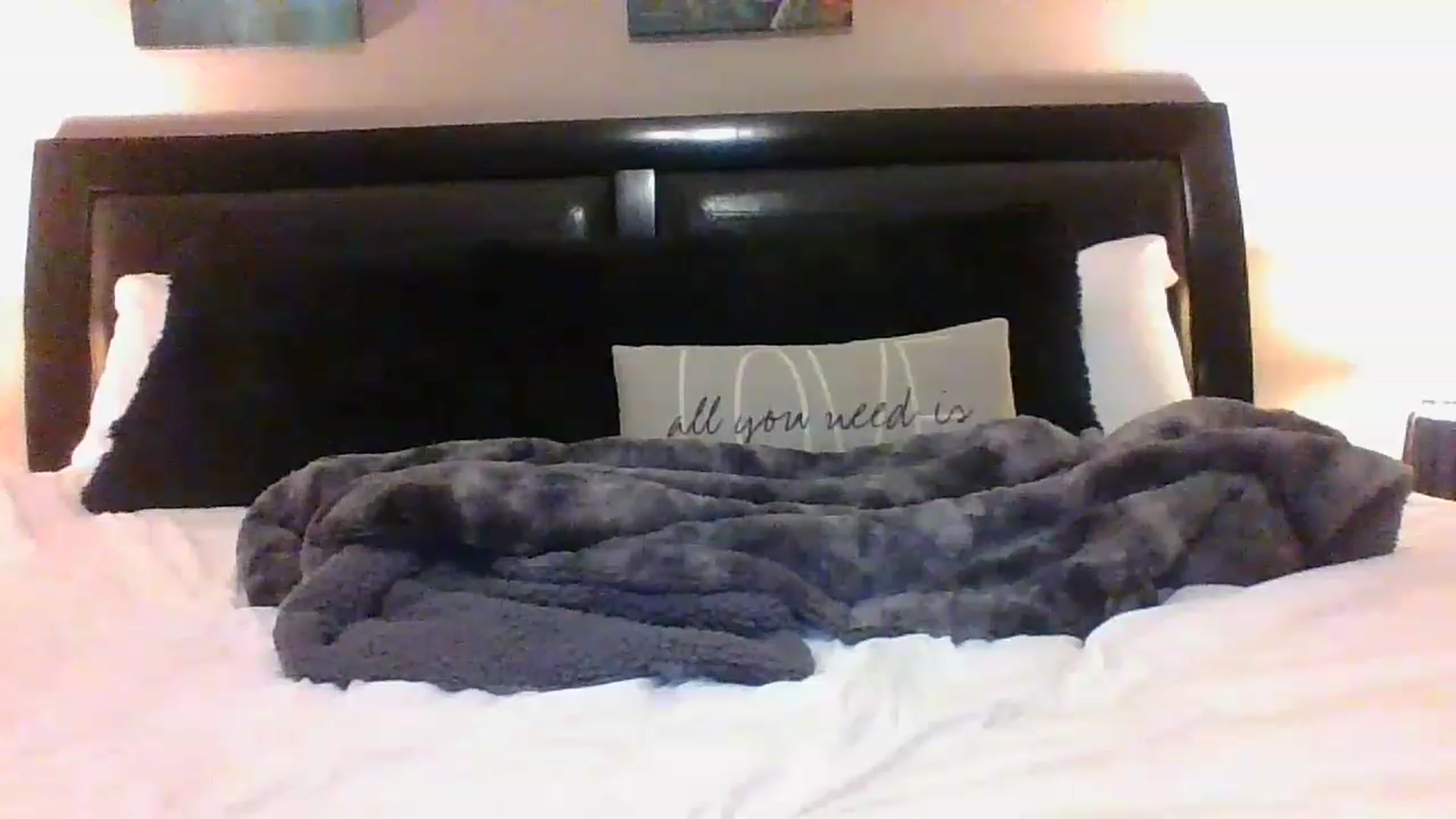 Gallery image thumbnail from LVDOLL's myfreecams stream on, 06/25/2023, 06:07 image 3 of 20