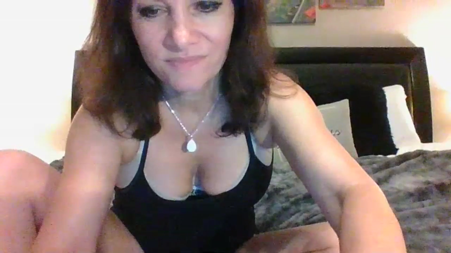 Gallery image thumbnail from LVDOLL's myfreecams stream on, 06/27/2023, 06:33 image 18 of 20