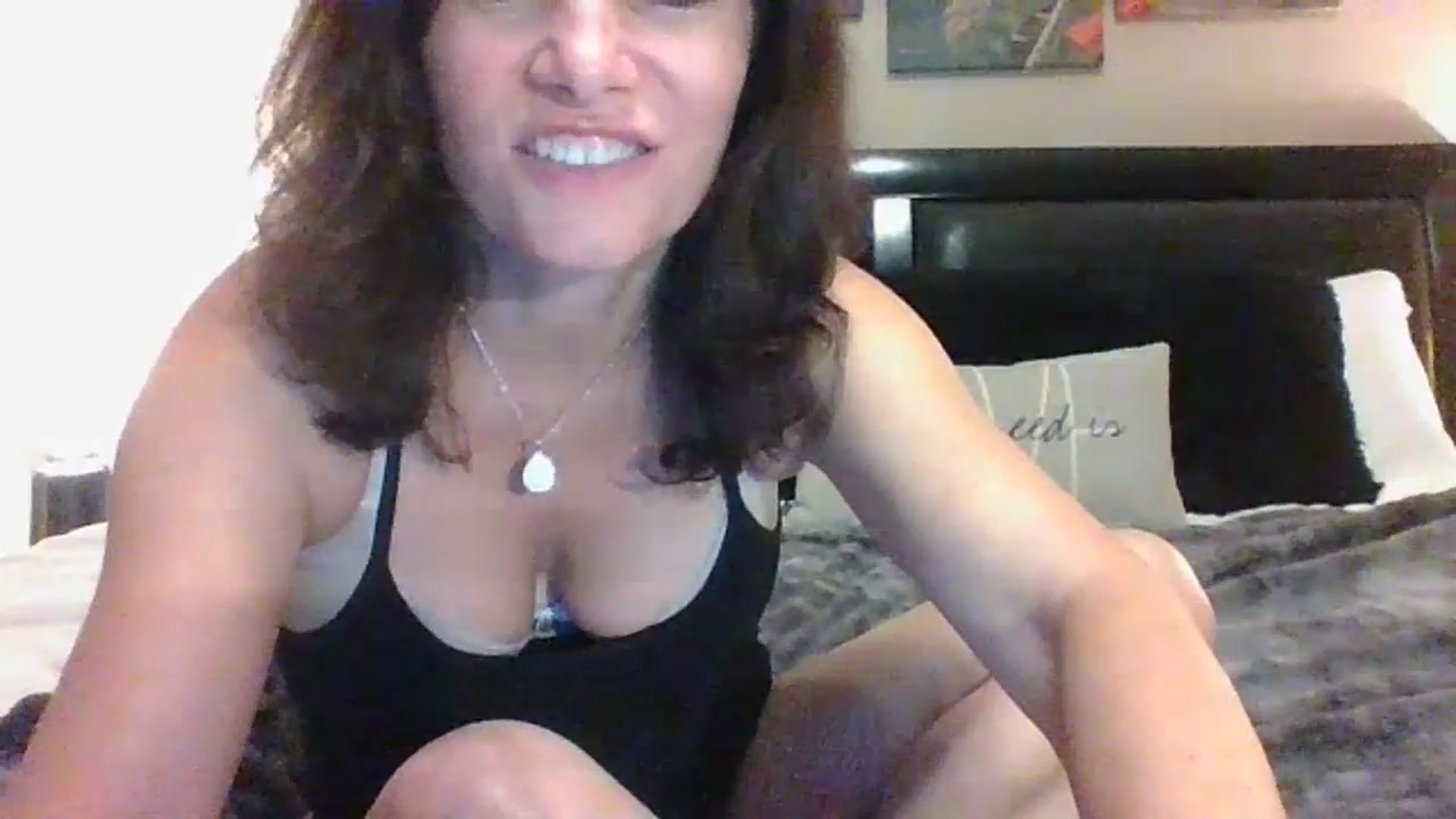 Gallery image thumbnail from LVDOLL's myfreecams stream on, 06/27/2023, 06:33 image 12 of 20