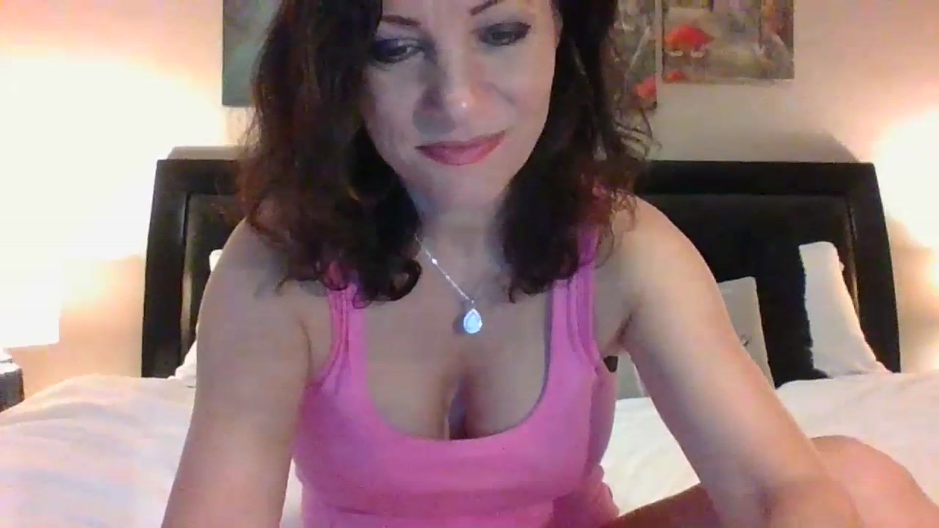 Gallery image thumbnail from LVDOLL's myfreecams stream on, 07/02/2023, 02:48 image 18 of 20