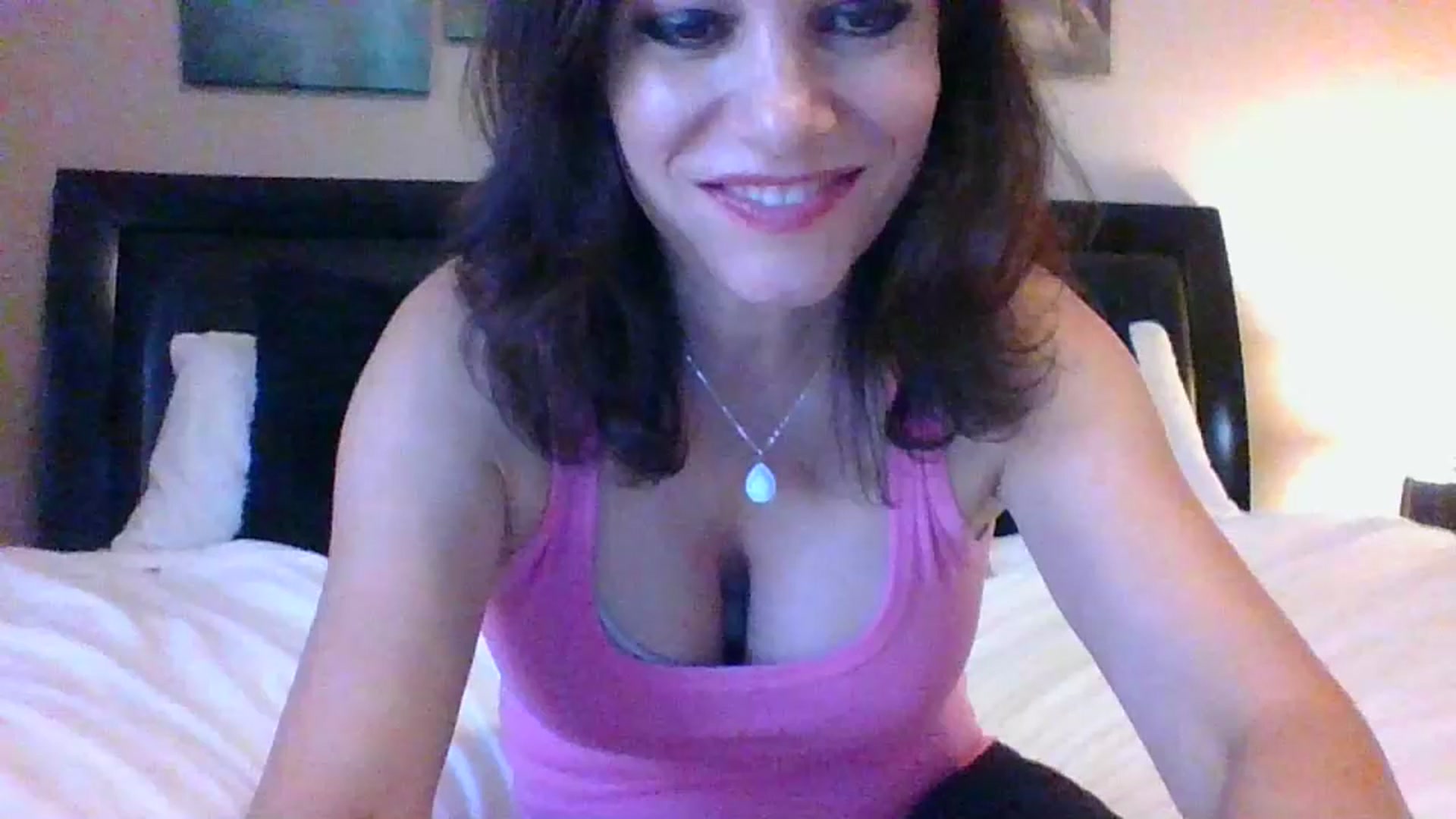 Gallery image thumbnail from LVDOLL's myfreecams stream on, 07/04/2023, 01:44 image 6 of 20
