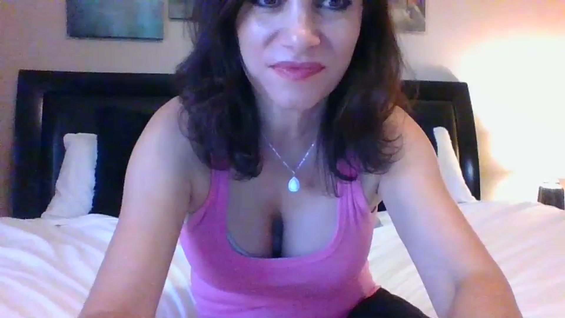 Gallery image thumbnail from LVDOLL's myfreecams stream on, 07/04/2023, 01:44 image 8 of 20