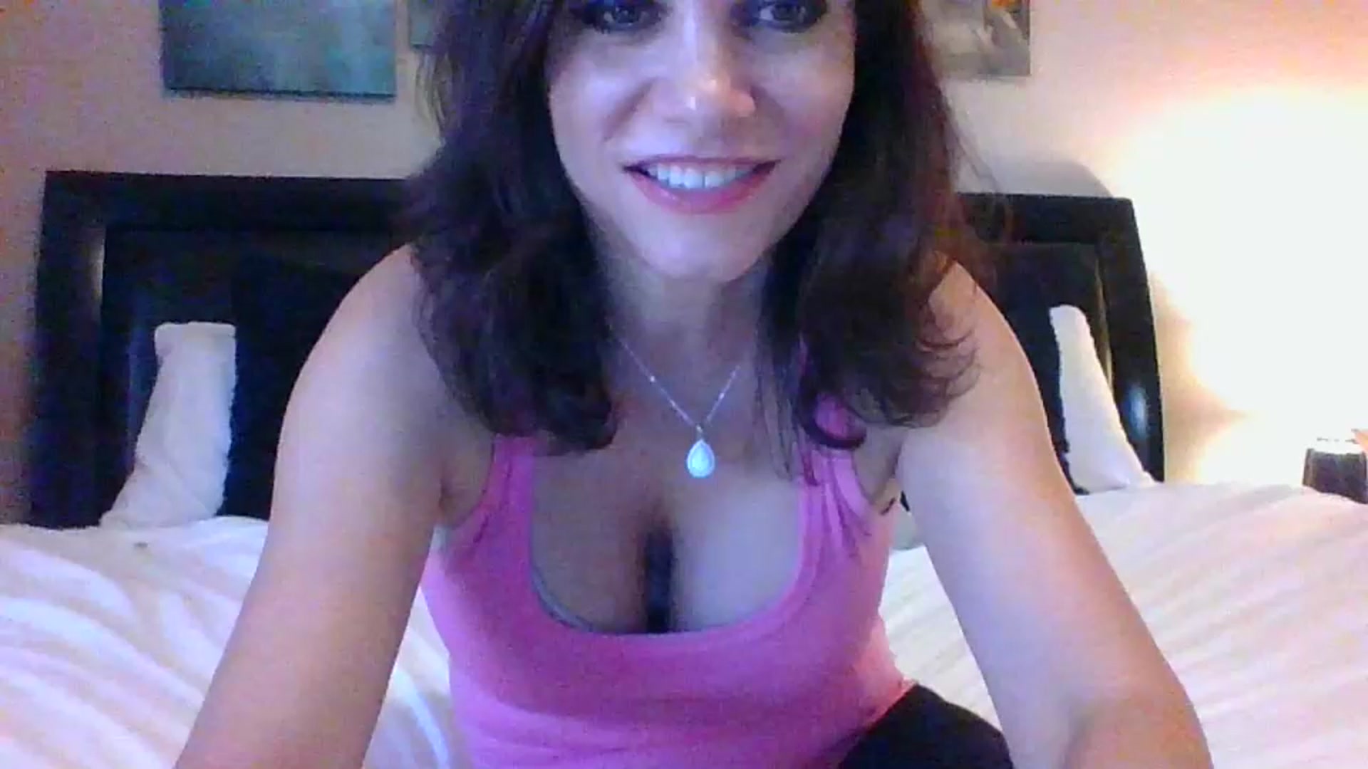 Gallery image thumbnail from LVDOLL's myfreecams stream on, 07/04/2023, 01:44 image 11 of 20