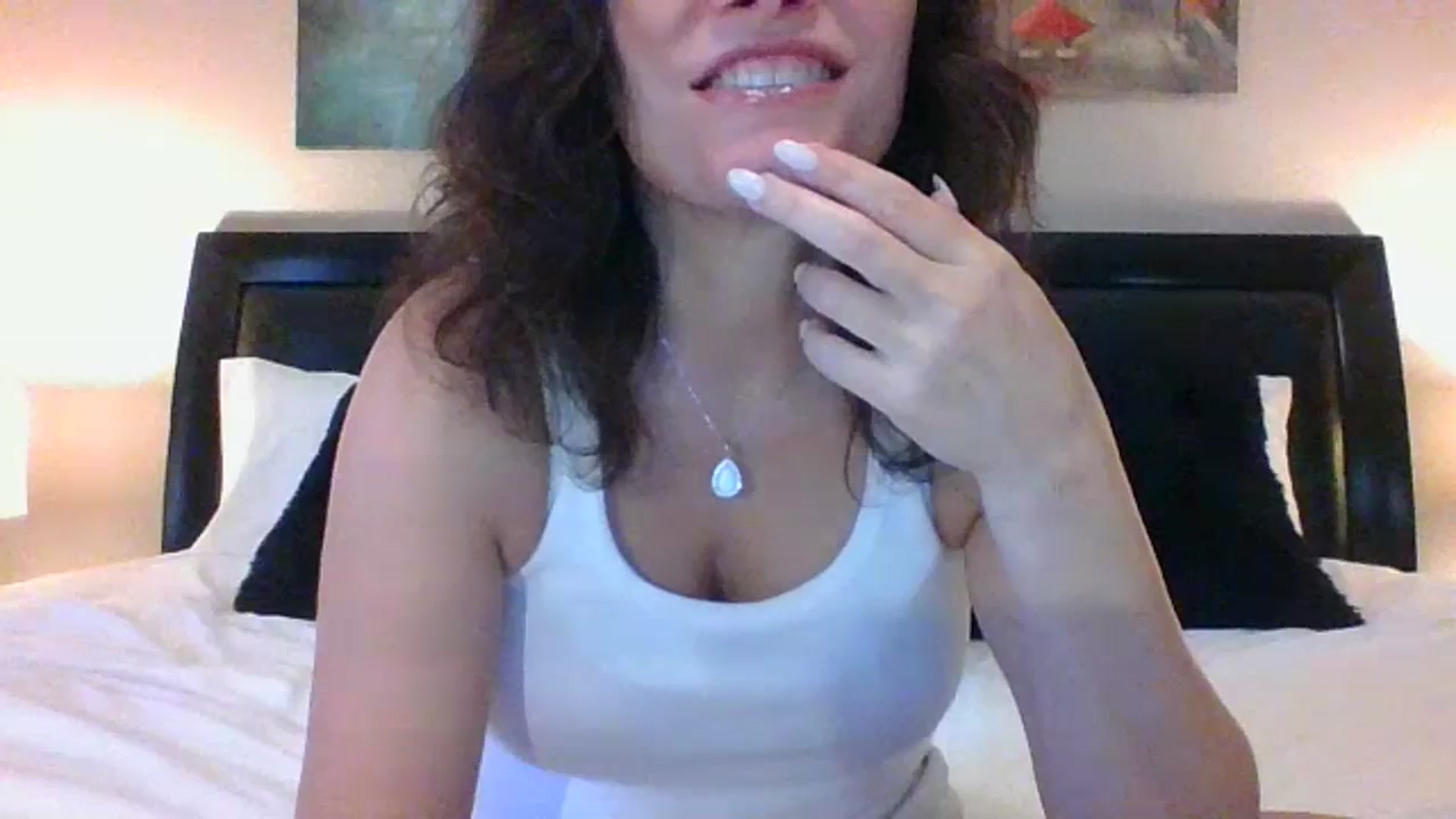 Gallery image thumbnail from LVDOLL's myfreecams stream on, 07/08/2023, 22:54 image 14 of 20