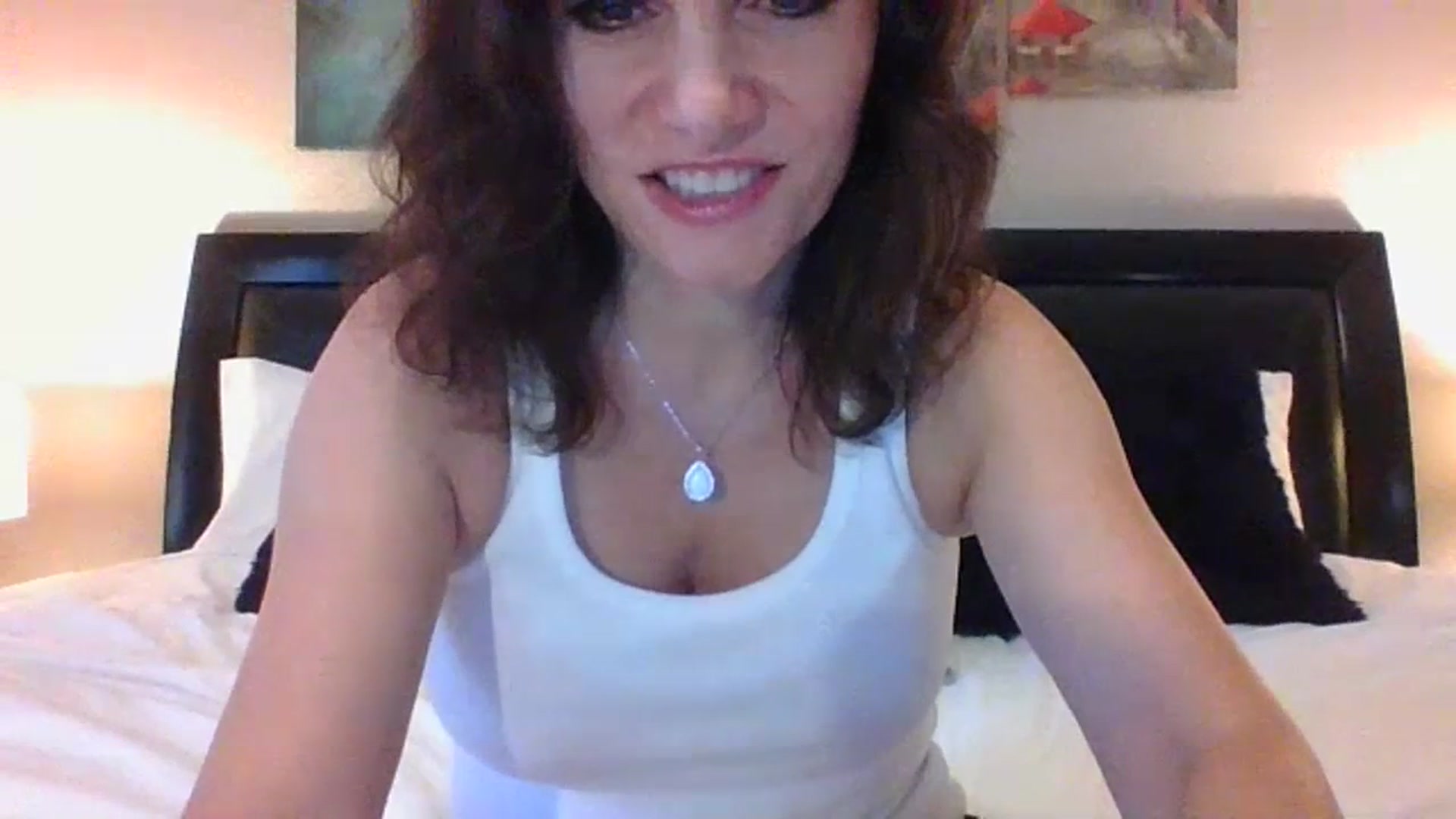 Gallery image thumbnail from LVDOLL's myfreecams stream on, 07/08/2023, 22:54 image 6 of 20
