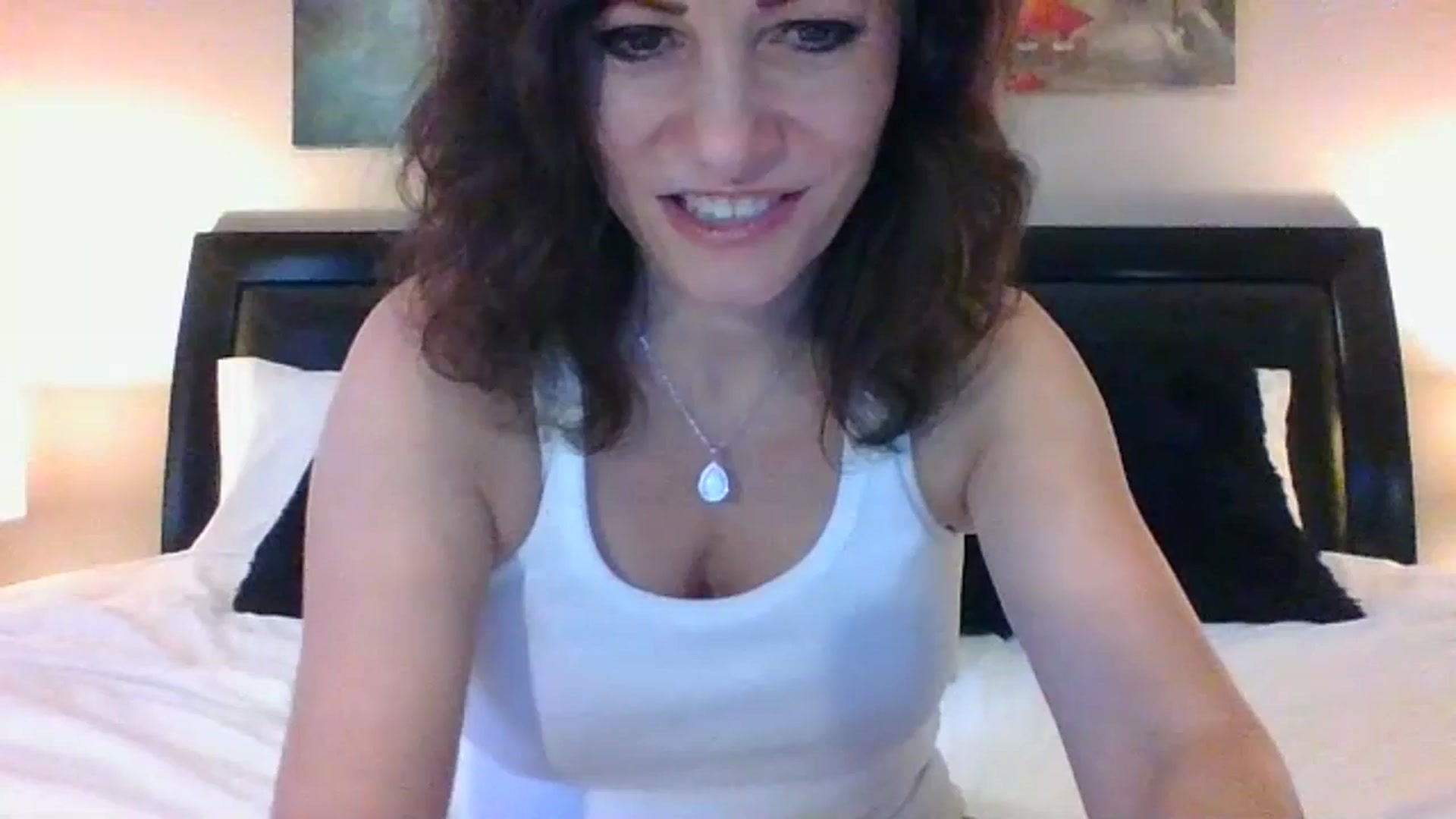 Gallery image thumbnail from LVDOLL's myfreecams stream on, 07/08/2023, 22:54 image 18 of 20