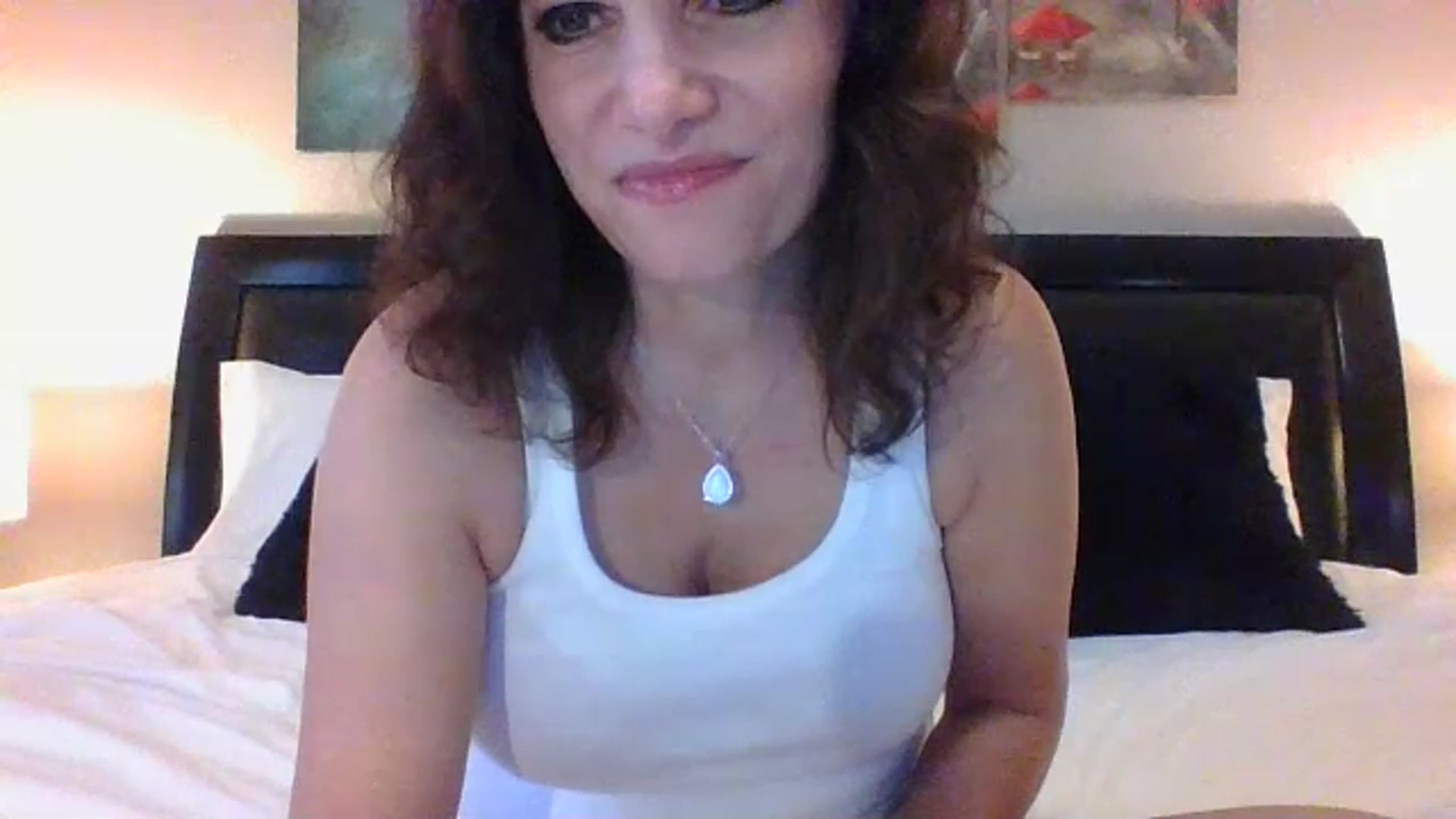 Gallery image thumbnail from LVDOLL's myfreecams stream on, 07/08/2023, 22:54 image 11 of 20