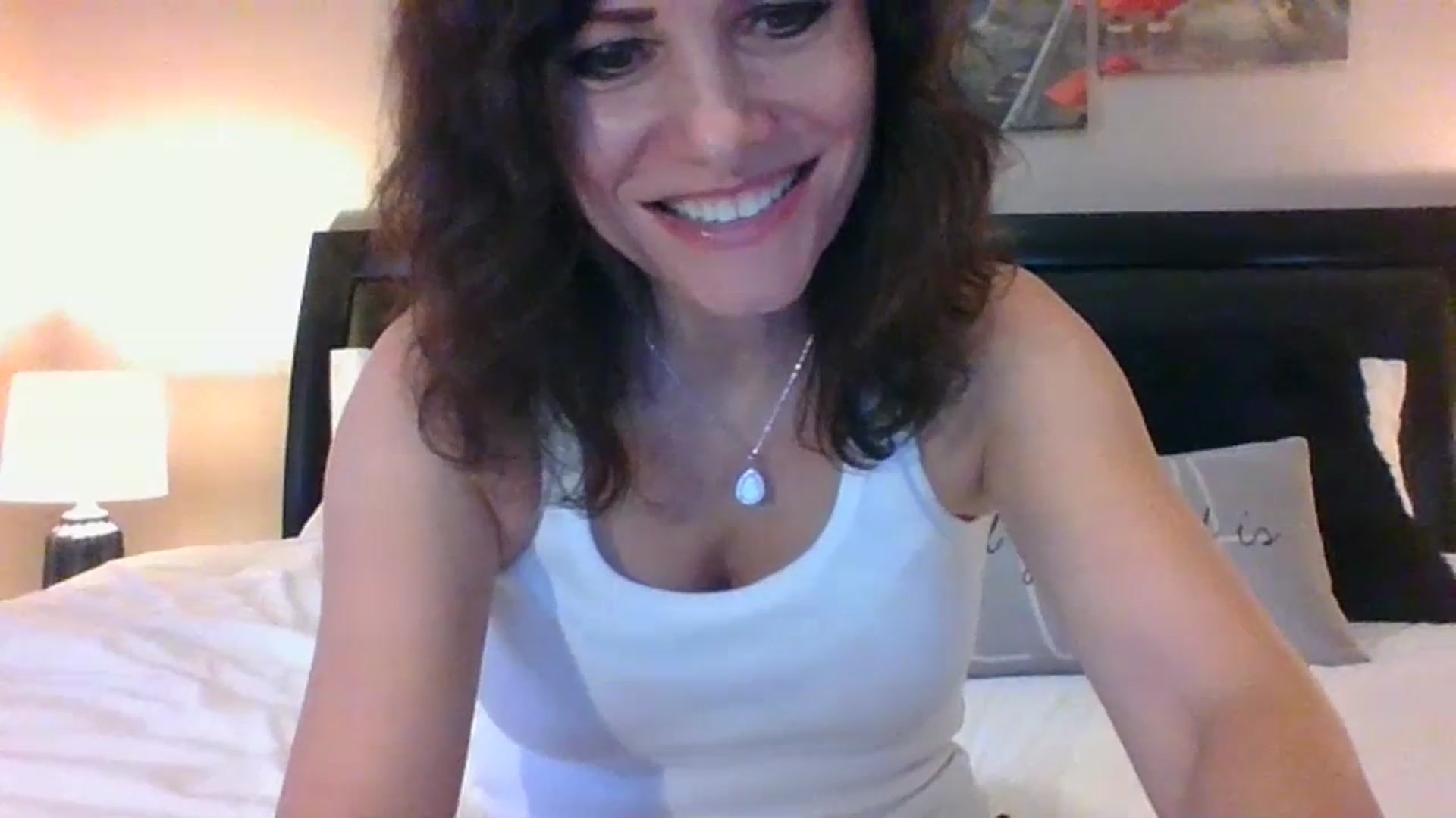 Gallery image thumbnail from LVDOLL's myfreecams stream on, 07/08/2023, 23:25 image 8 of 20