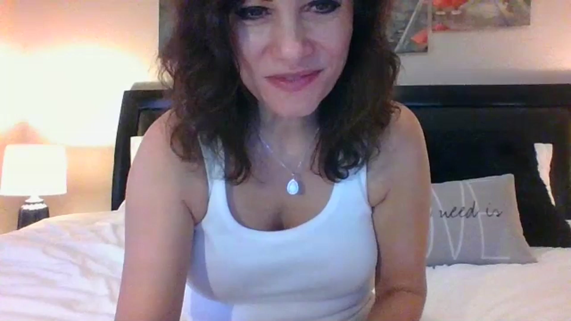 Gallery image thumbnail from LVDOLL's myfreecams stream on, 07/08/2023, 23:25 image 10 of 20