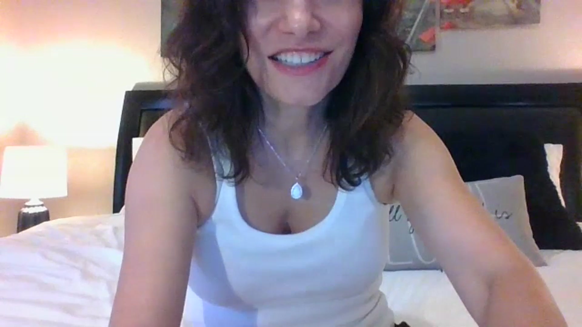 Gallery image thumbnail from LVDOLL's myfreecams stream on, 07/08/2023, 23:25 image 9 of 20