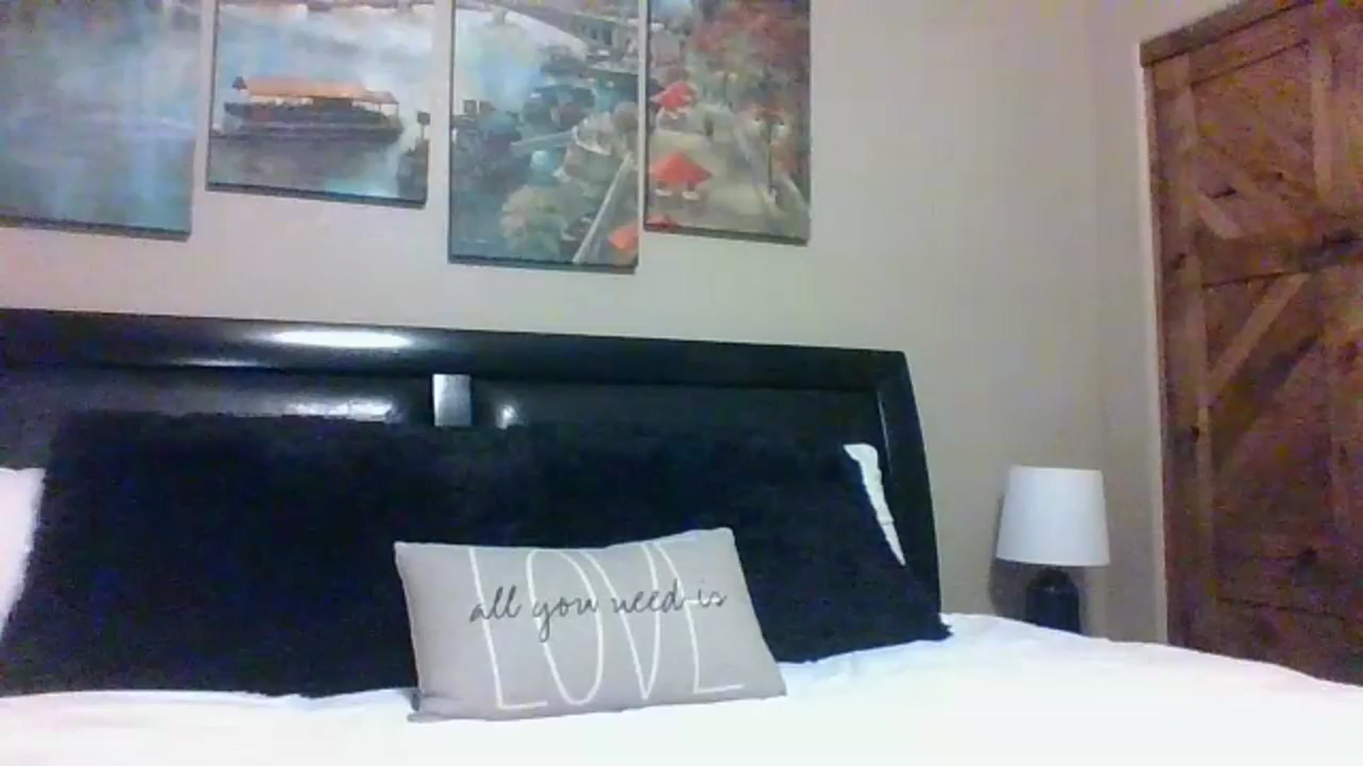 Gallery image thumbnail from LVDOLL's myfreecams stream on, 07/10/2023, 04:42 image 4 of 20