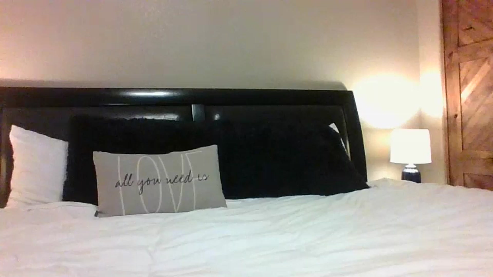 Gallery image thumbnail from LVDOLL's myfreecams stream on, 07/11/2023, 03:04 image 19 of 20