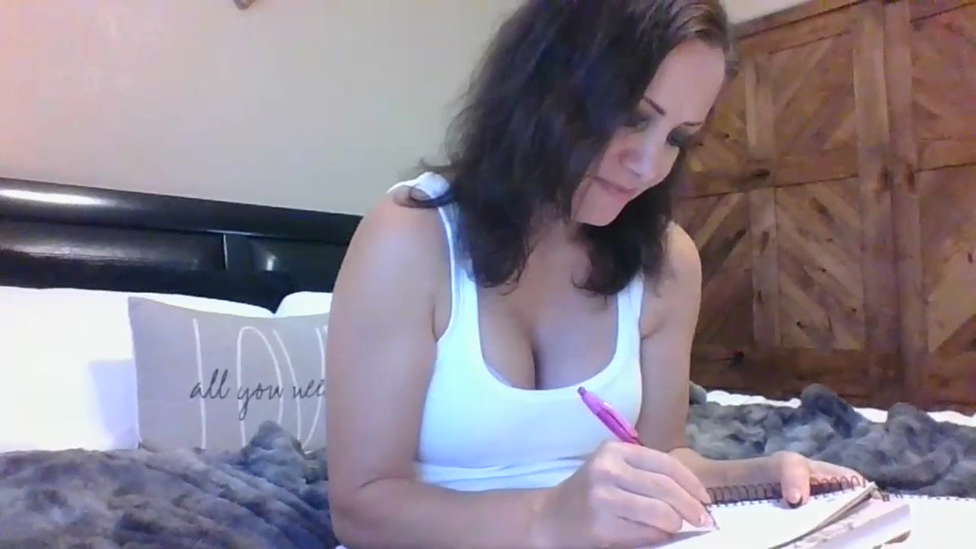 Gallery image thumbnail from LVDOLL's myfreecams stream on, 07/16/2023, 24:05 image 14 of 20