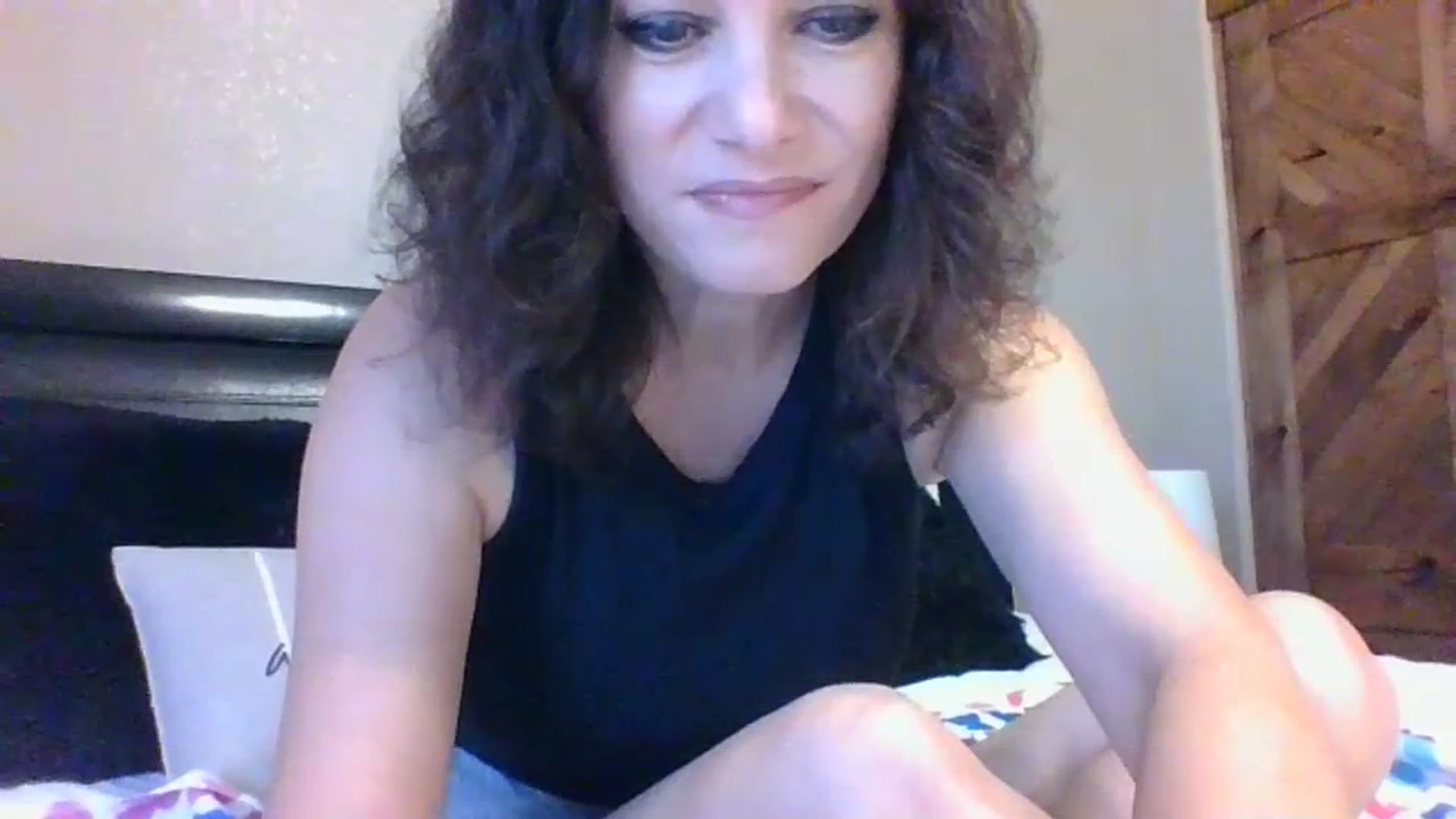 Gallery image thumbnail from LVDOLL's myfreecams stream on, 07/16/2023, 22:42 image 4 of 20