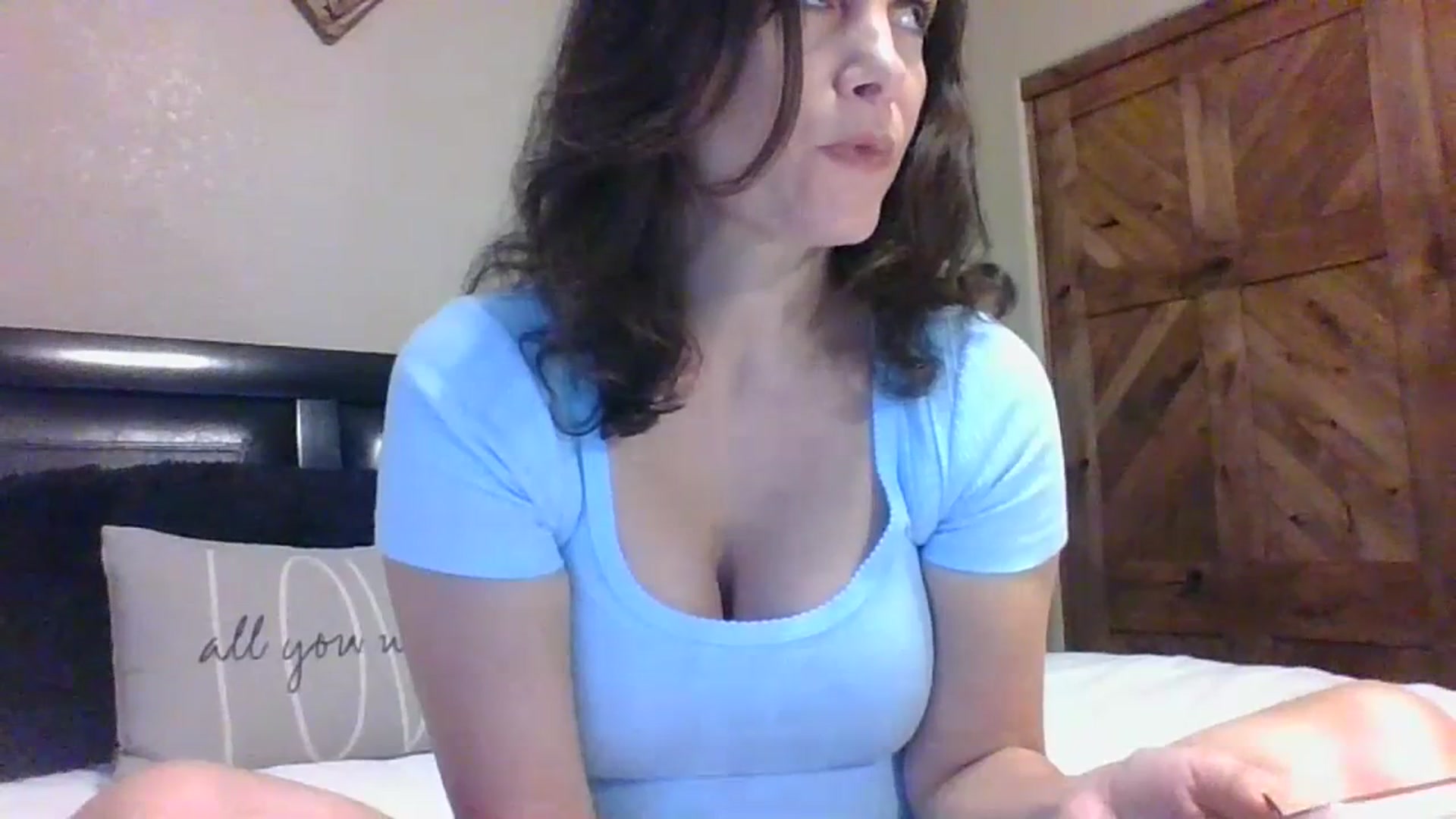 Gallery image thumbnail from LVDOLL's myfreecams stream on, 07/18/2023, 02:37 image 15 of 20