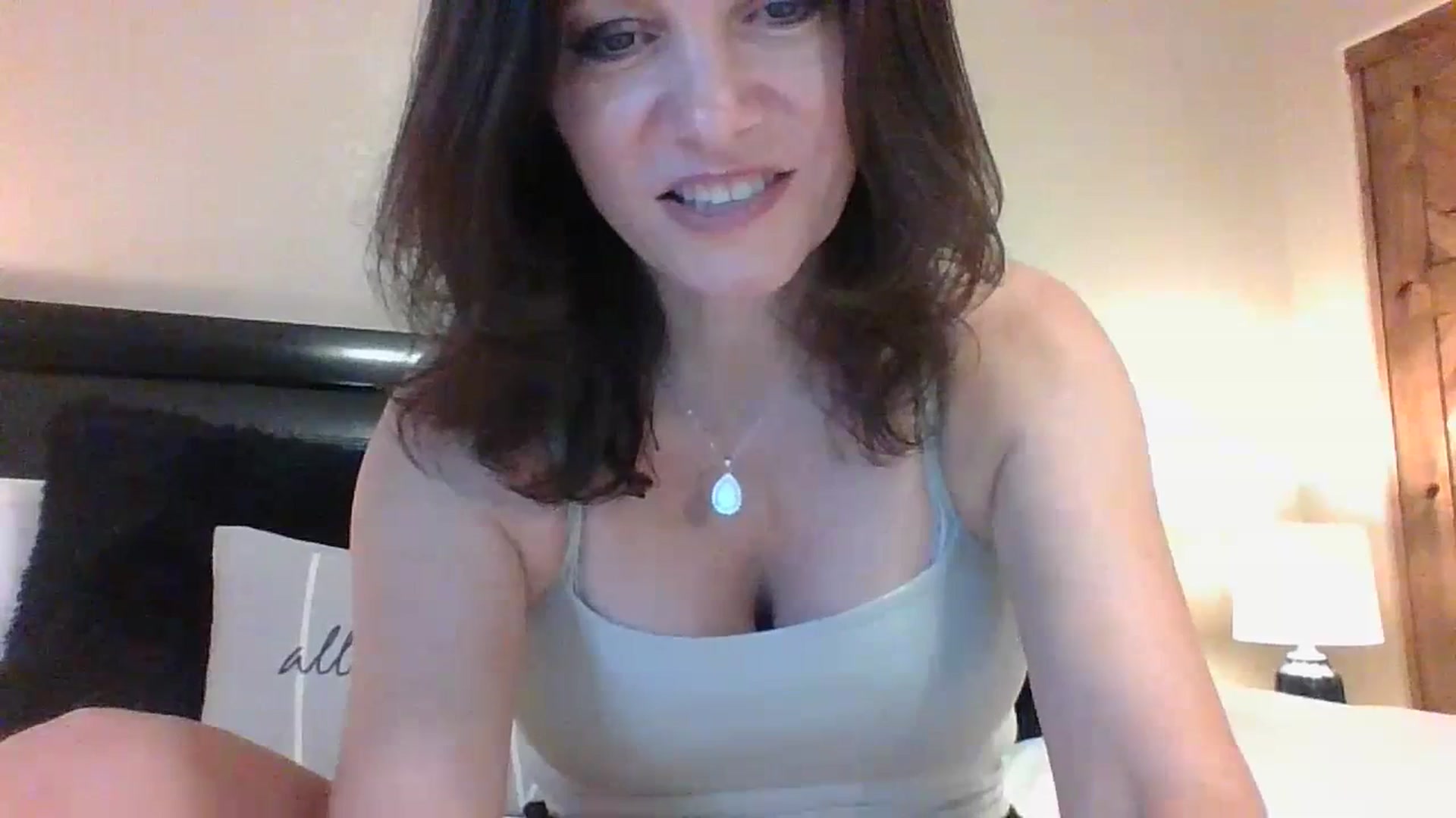 Gallery image thumbnail from LVDOLL's myfreecams stream on, 07/20/2023, 01:16 image 14 of 20