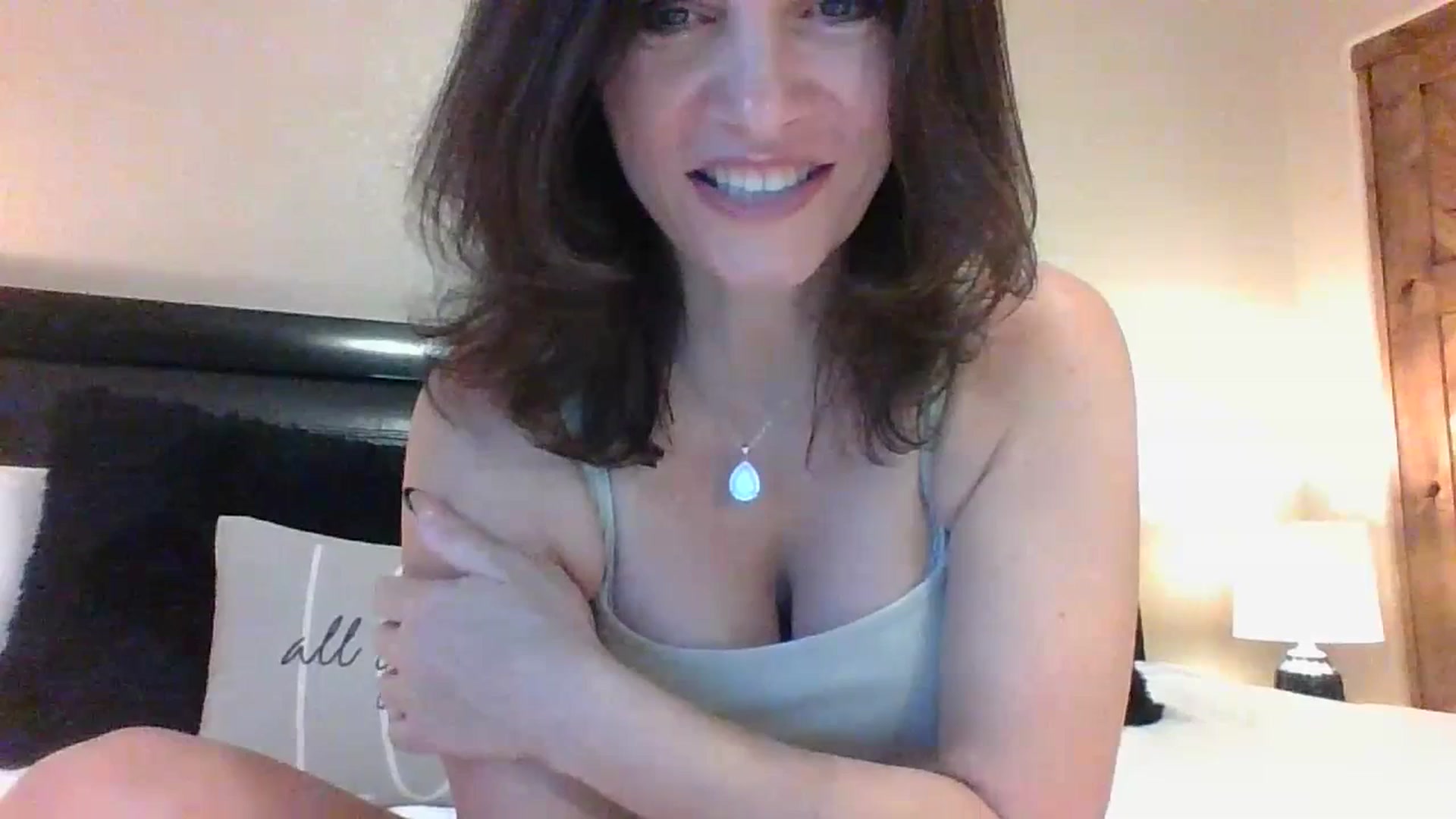 Gallery image thumbnail from LVDOLL's myfreecams stream on, 07/20/2023, 01:16 image 20 of 20