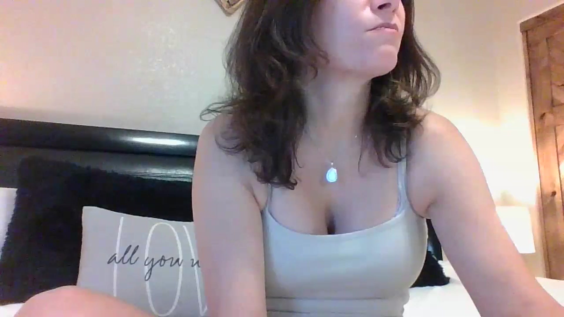 Gallery image thumbnail from LVDOLL's myfreecams stream on, 07/20/2023, 01:16 image 19 of 20