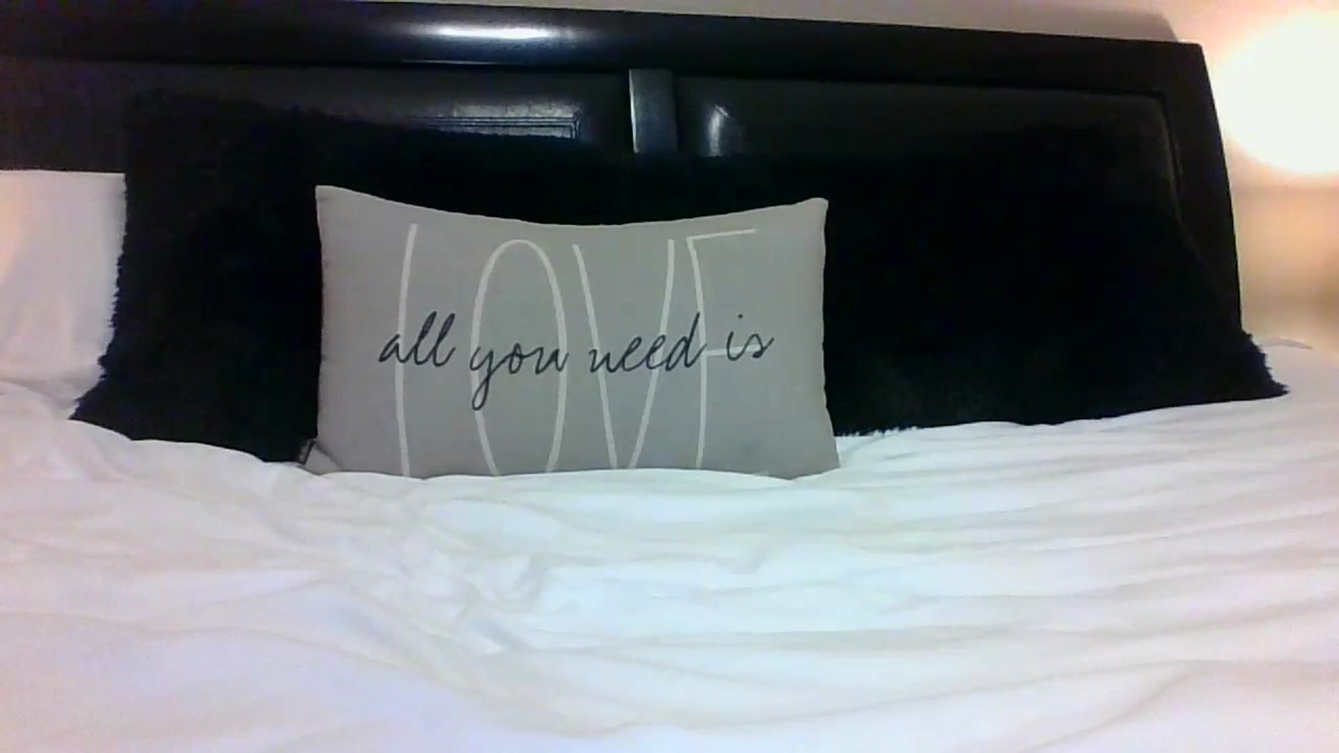 Gallery image thumbnail from LVDOLL's myfreecams stream on, 07/20/2023, 02:48 image 18 of 20