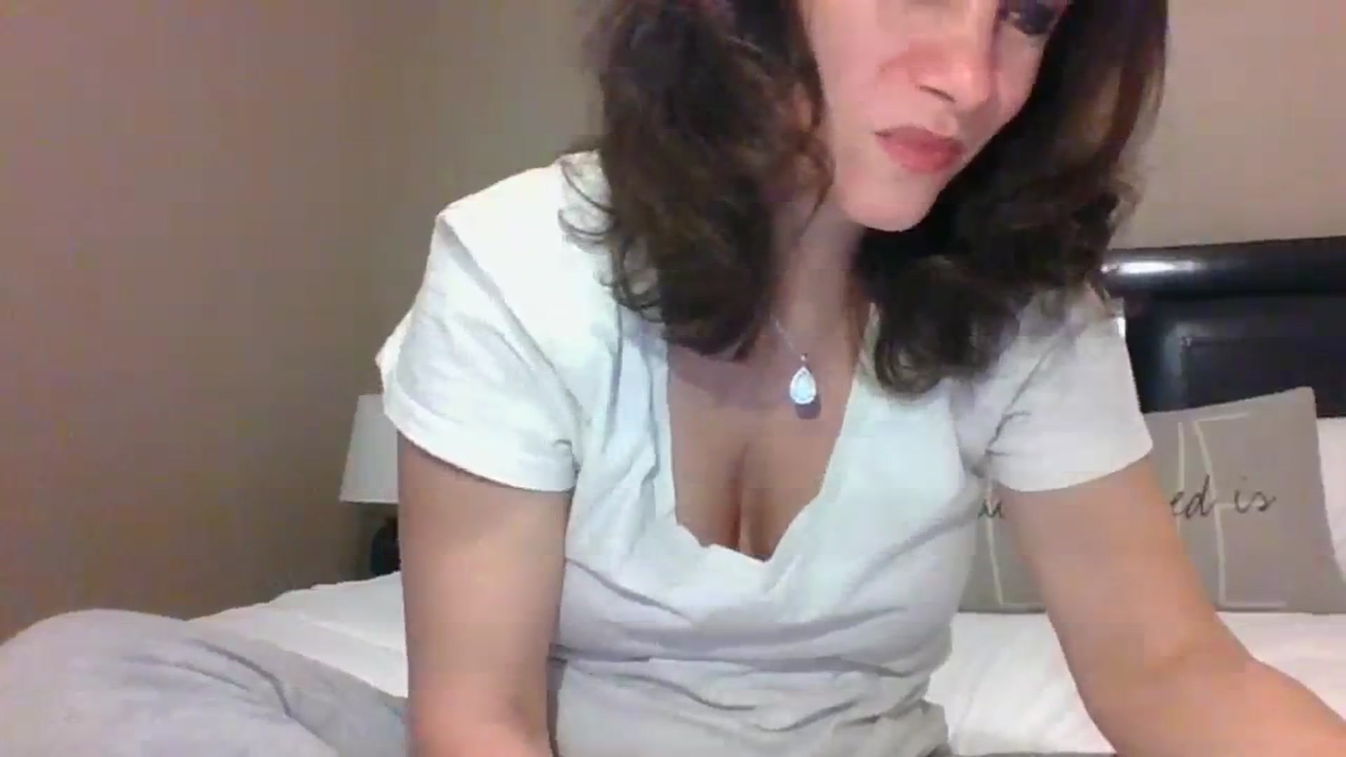 Gallery image thumbnail from LVDOLL's myfreecams stream on, 07/31/2023, 05:35 image 2 of 20