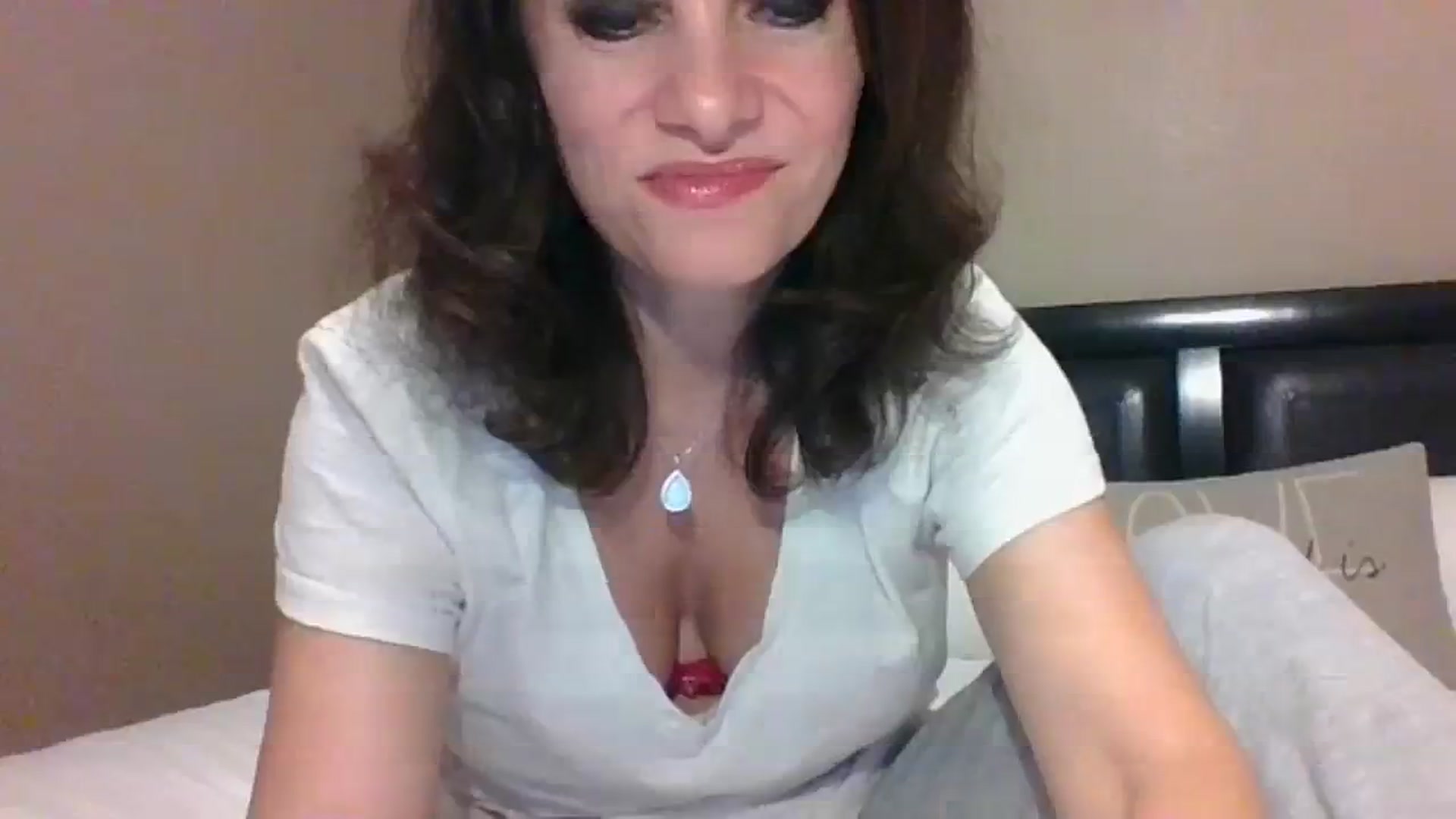 Gallery image thumbnail from LVDOLL's myfreecams stream on, 07/31/2023, 05:35 image 10 of 20