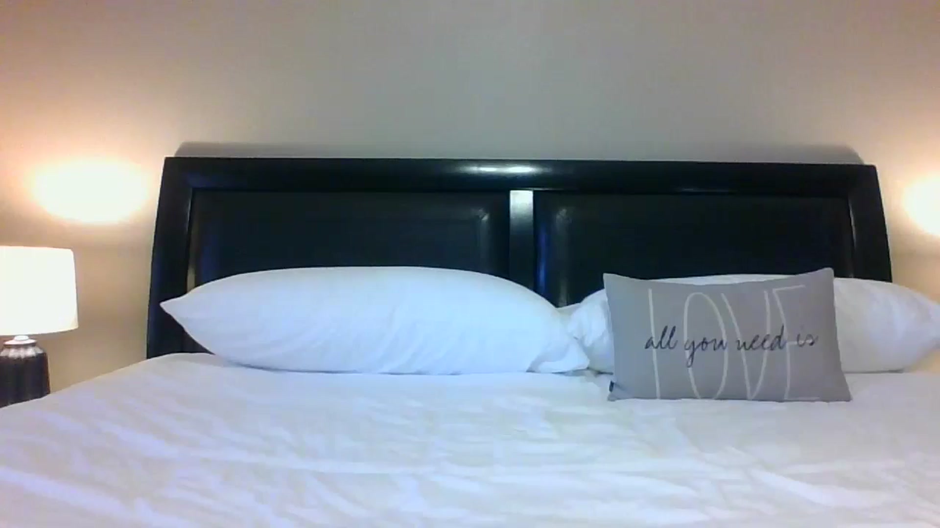 Gallery image thumbnail from LVDOLL's myfreecams stream on, 08/03/2023, 24:00 image 18 of 20