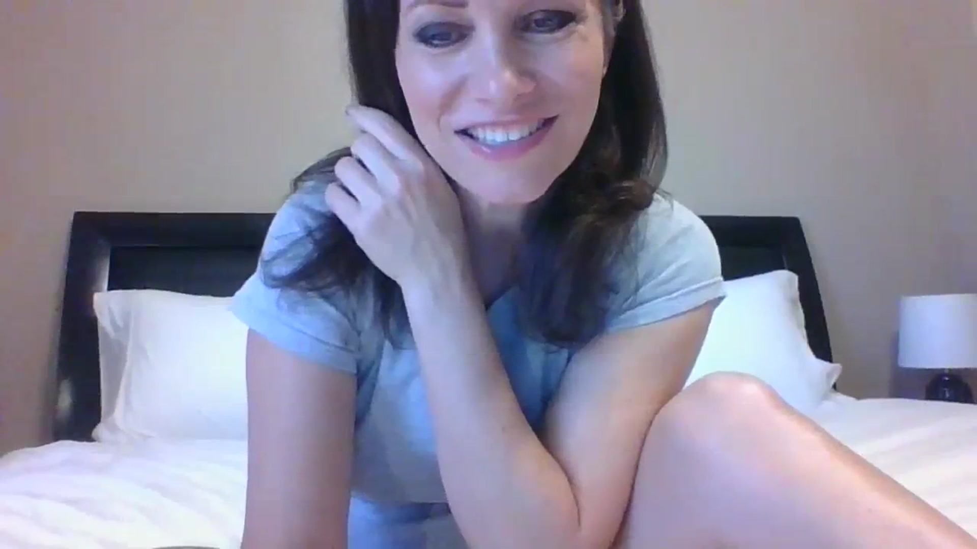 Gallery image thumbnail from LVDOLL's myfreecams stream on, 08/07/2023, 20:02 image 16 of 20