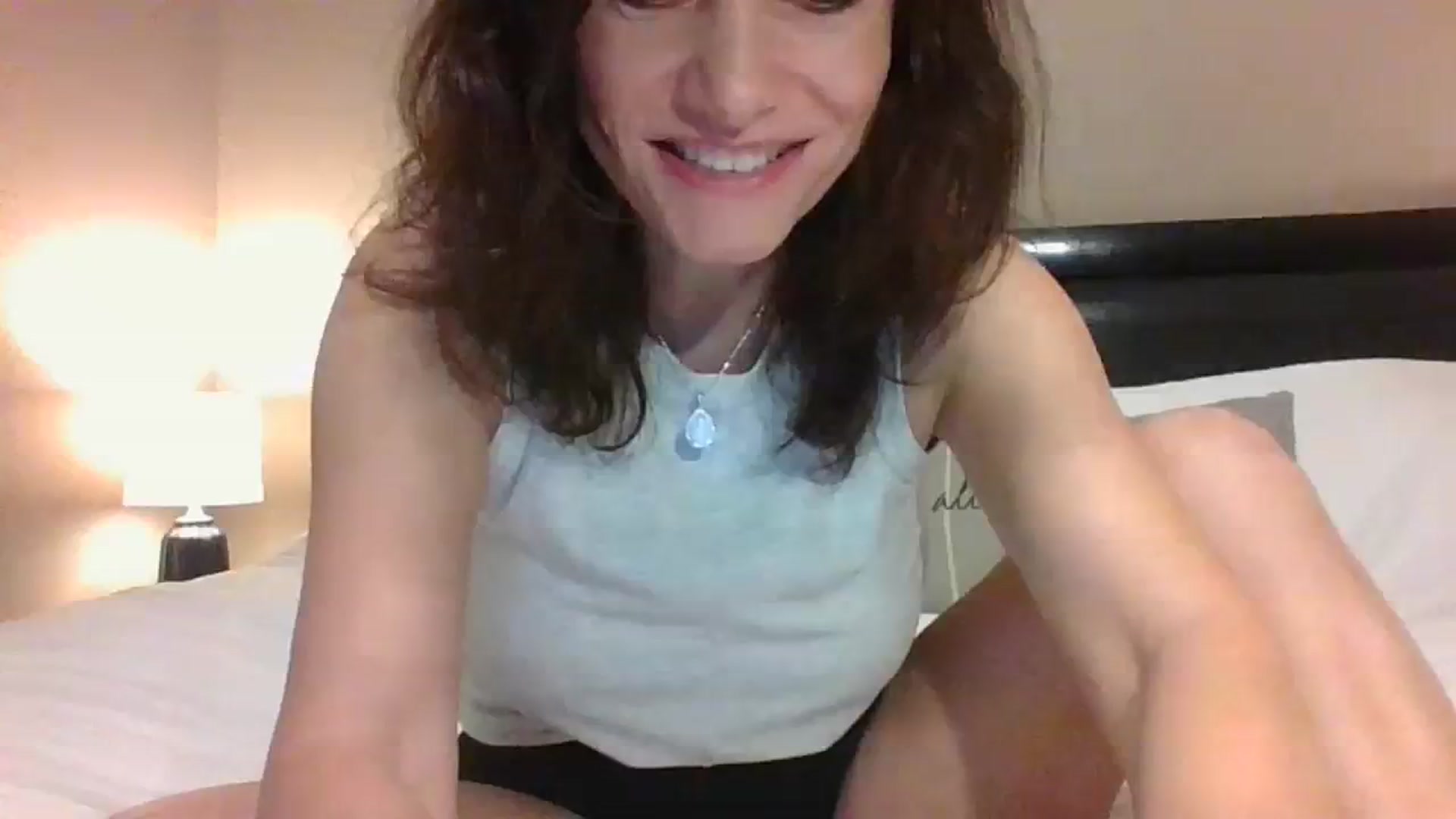 Gallery image thumbnail from LVDOLL's myfreecams stream on, 08/18/2023, 04:18 image 1 of 20