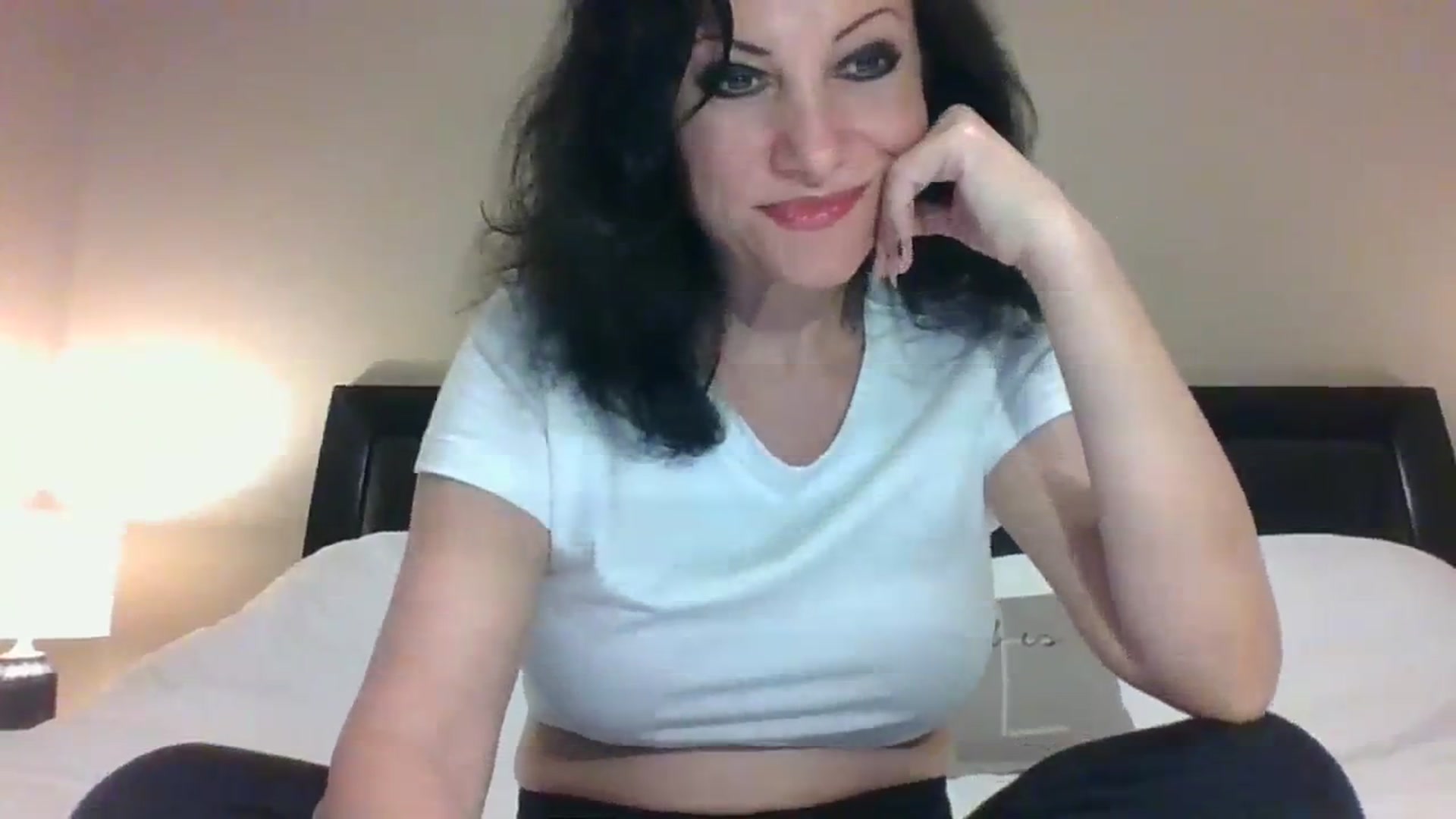 Gallery image thumbnail from LVDOLL's myfreecams stream on, 08/21/2023, 02:38 image 8 of 20
