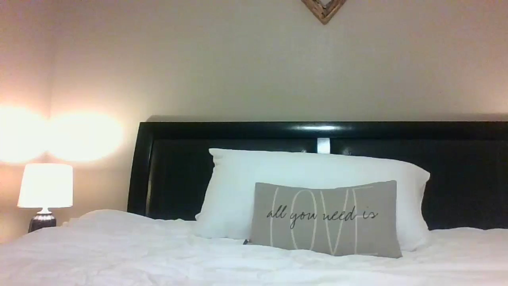 Gallery image thumbnail from LVDOLL's myfreecams stream on, 08/24/2023, 03:01 image 18 of 20