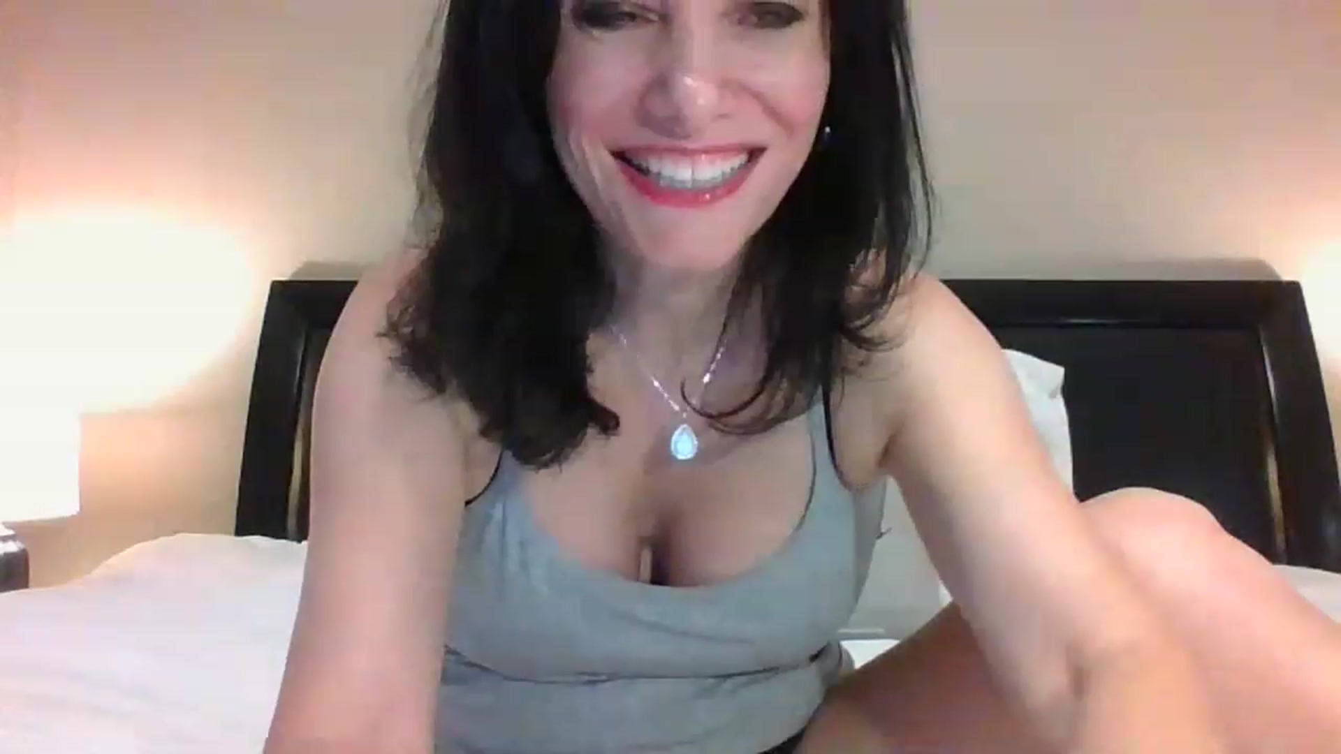 Gallery image thumbnail from LVDOLL's myfreecams stream on, 08/25/2023, 01:33 image 2 of 20
