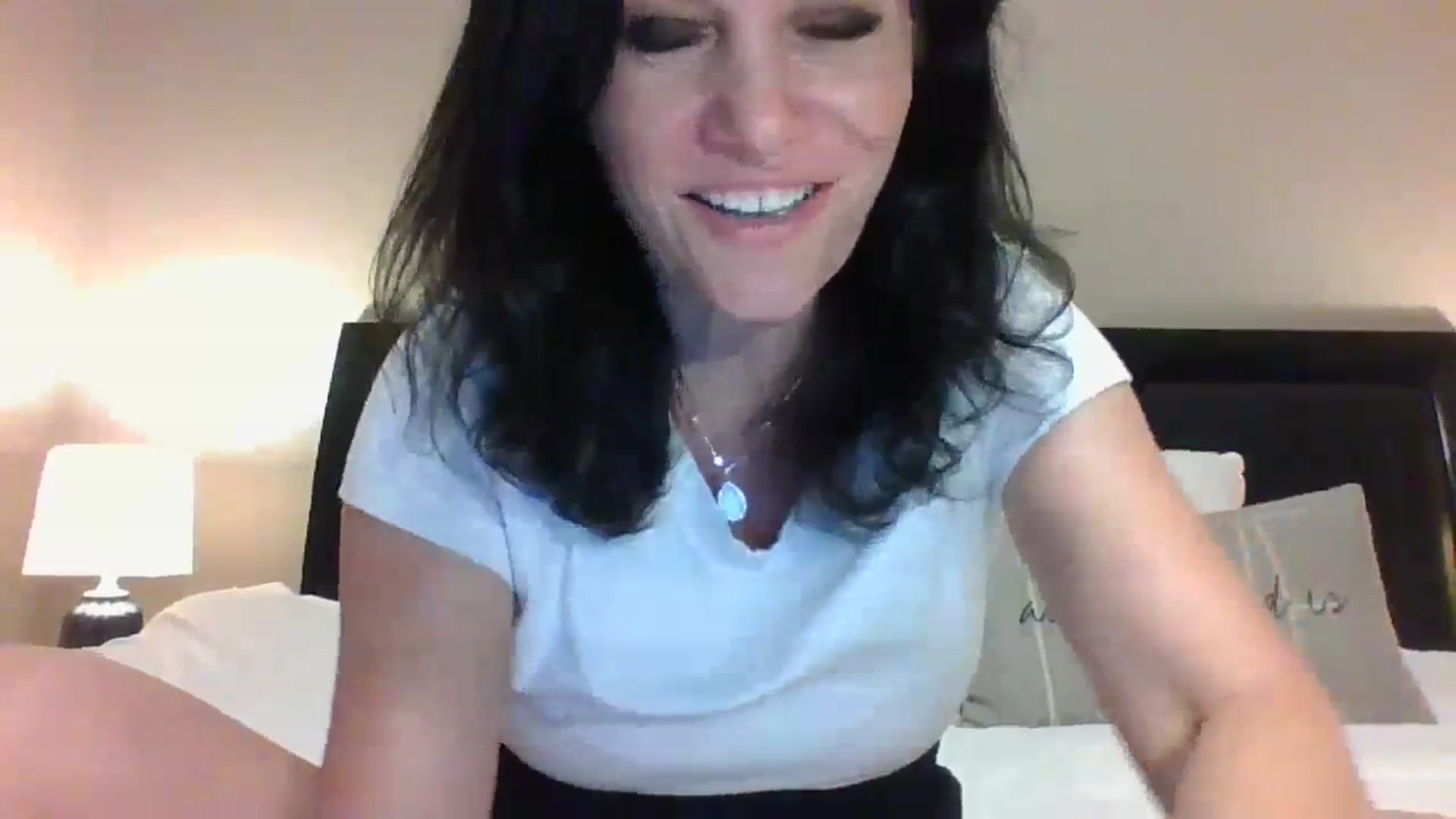 Gallery image thumbnail from LVDOLL's myfreecams stream on, 08/31/2023, 03:29 image 2 of 20