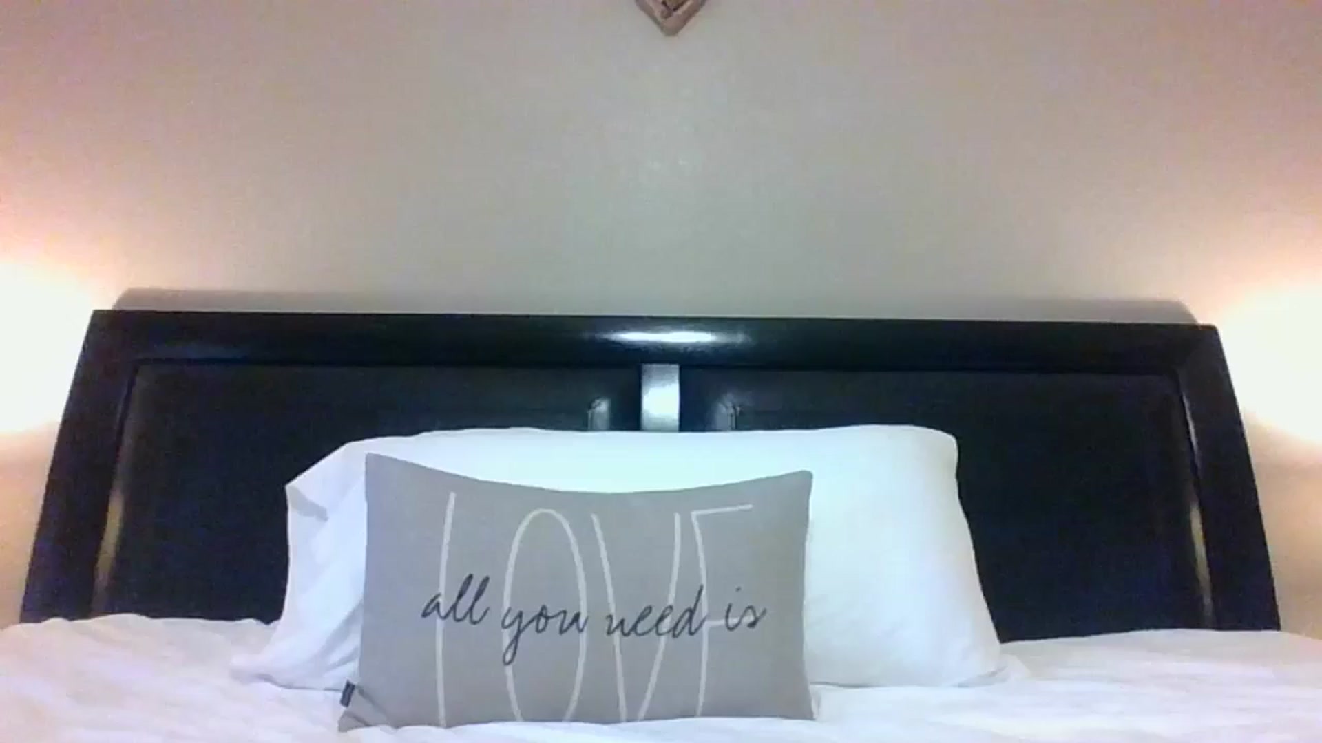 Gallery image thumbnail from LVDOLL's myfreecams stream on, 08/31/2023, 23:35 image 11 of 20