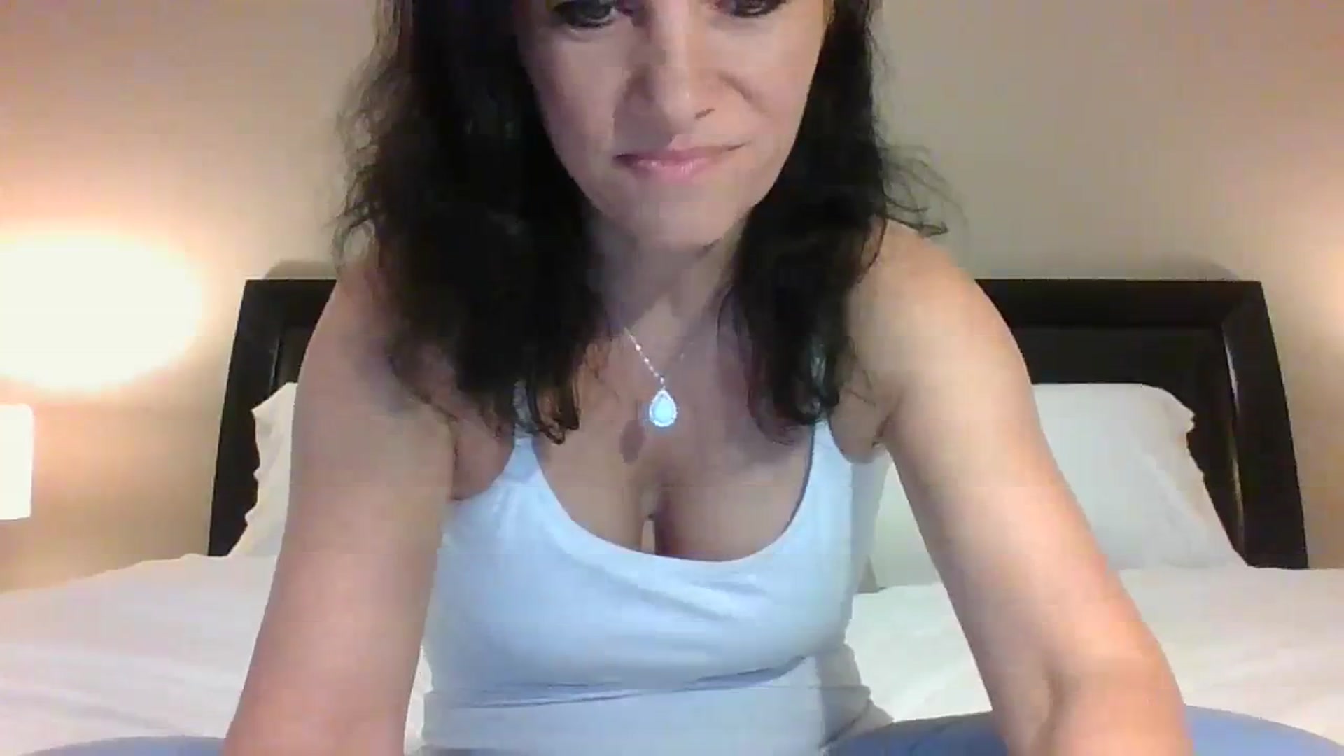 Gallery image thumbnail from LVDOLL's myfreecams stream on, 09/01/2023, 23:22 image 16 of 20