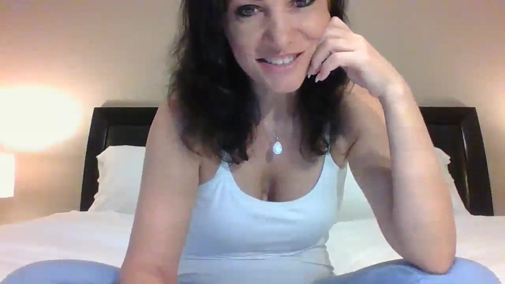Gallery image thumbnail from LVDOLL's myfreecams stream on, 09/01/2023, 23:22 image 17 of 20
