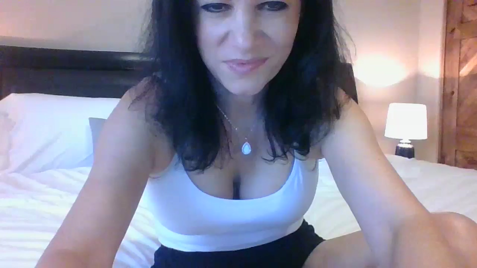Gallery image thumbnail from LVDOLL's myfreecams stream on, 09/05/2023, 16:56 image 10 of 20