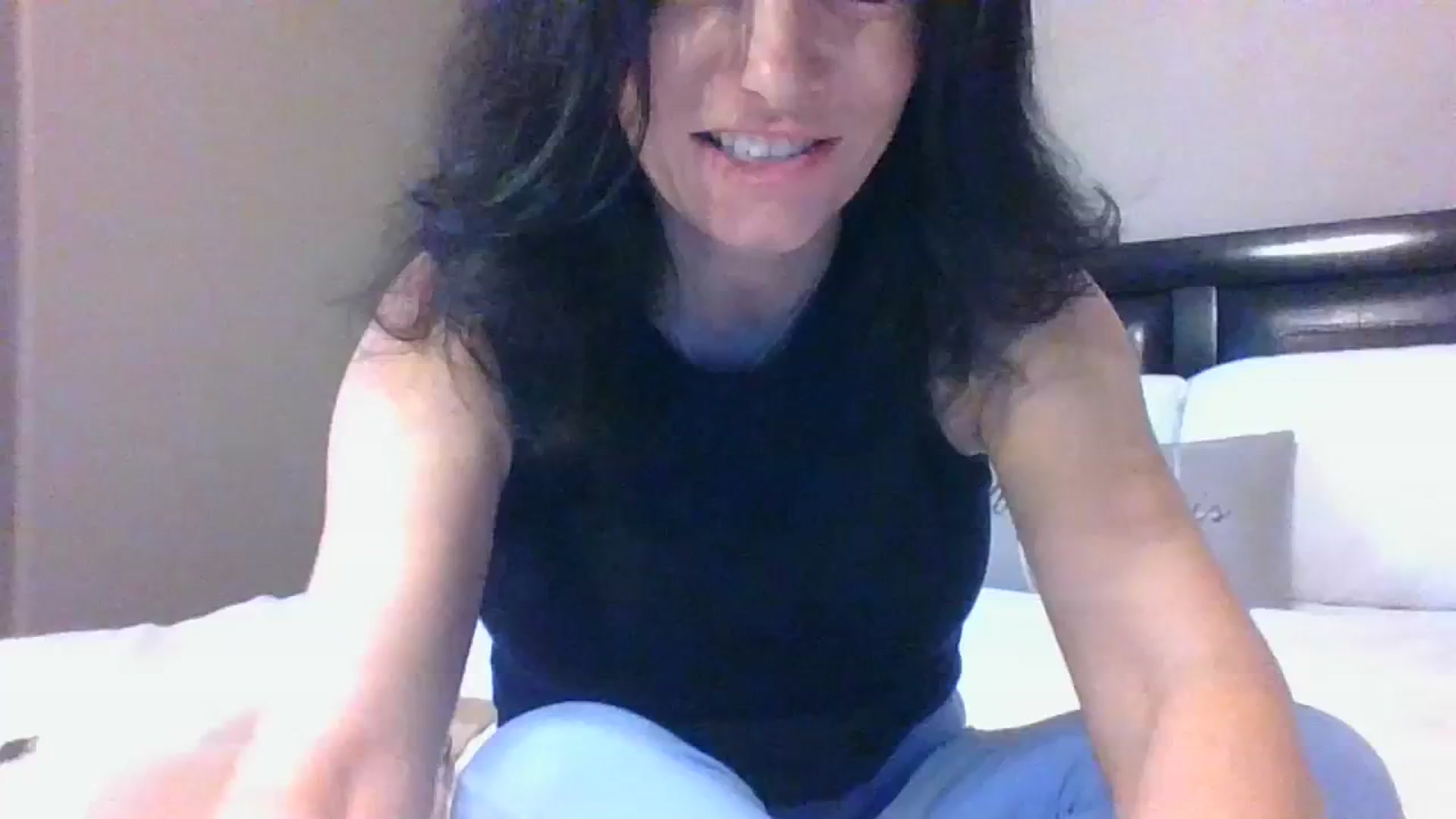 Gallery image thumbnail from LVDOLL's myfreecams stream on, 09/18/2023, 19:25 image 7 of 20