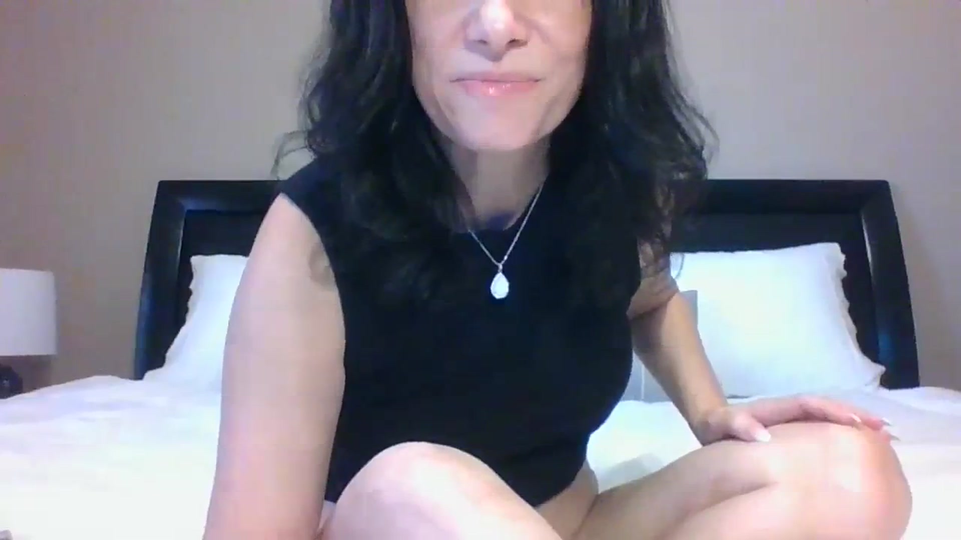 Gallery image thumbnail from LVDOLL's myfreecams stream on, 09/18/2023, 19:52 image 16 of 20