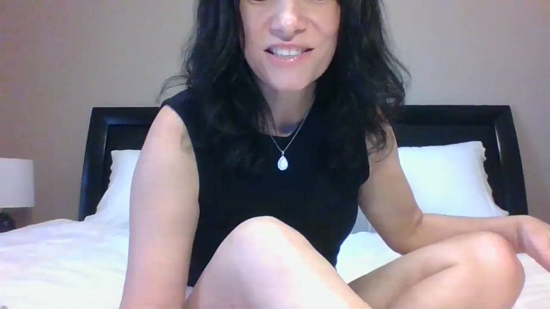 Gallery image thumbnail from LVDOLL's myfreecams stream on, 09/18/2023, 19:52 image 17 of 20