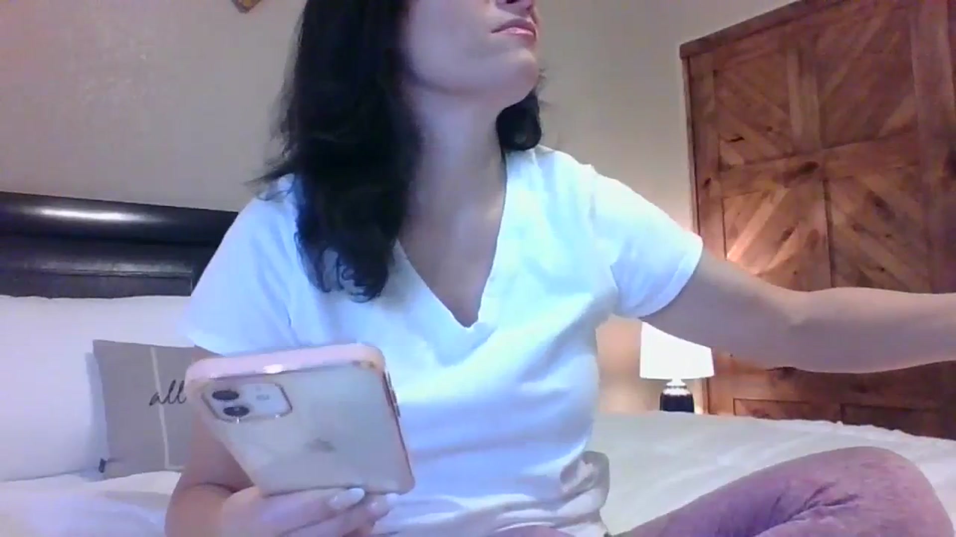 Gallery image thumbnail from LVDOLL's myfreecams stream on, 09/22/2023, 19:45 image 18 of 20