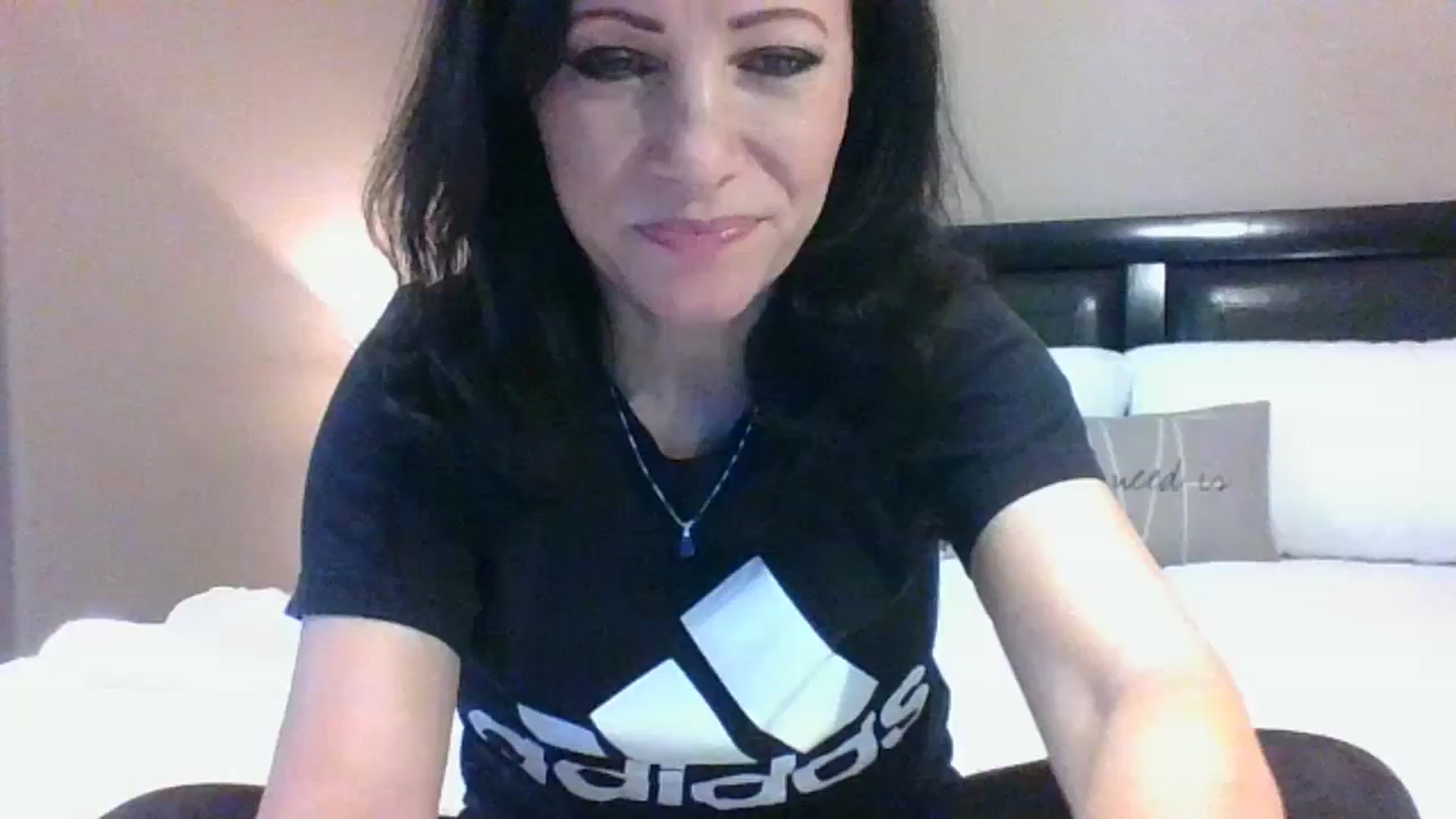 Gallery image thumbnail from LVDOLL's myfreecams stream on, 10/03/2023, 19:05 image 1 of 20