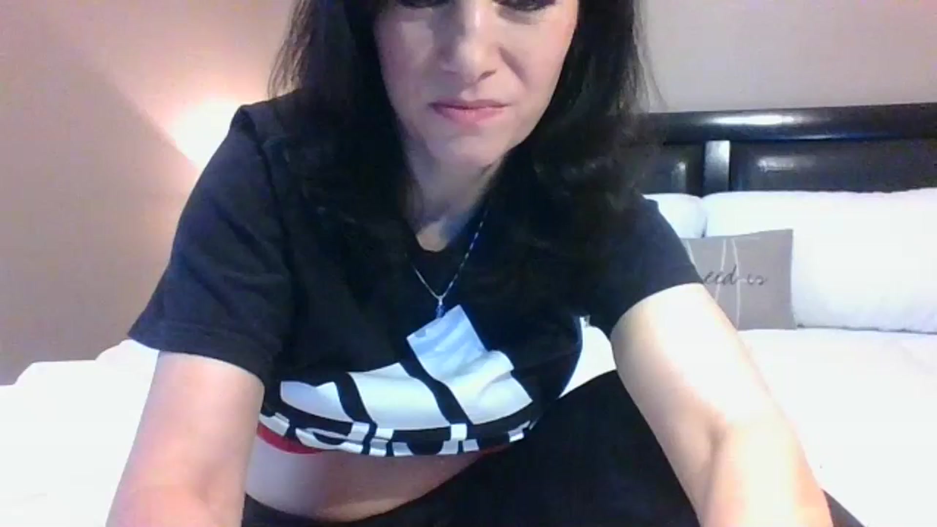 Gallery image thumbnail from LVDOLL's myfreecams stream on, 10/03/2023, 19:05 image 3 of 20