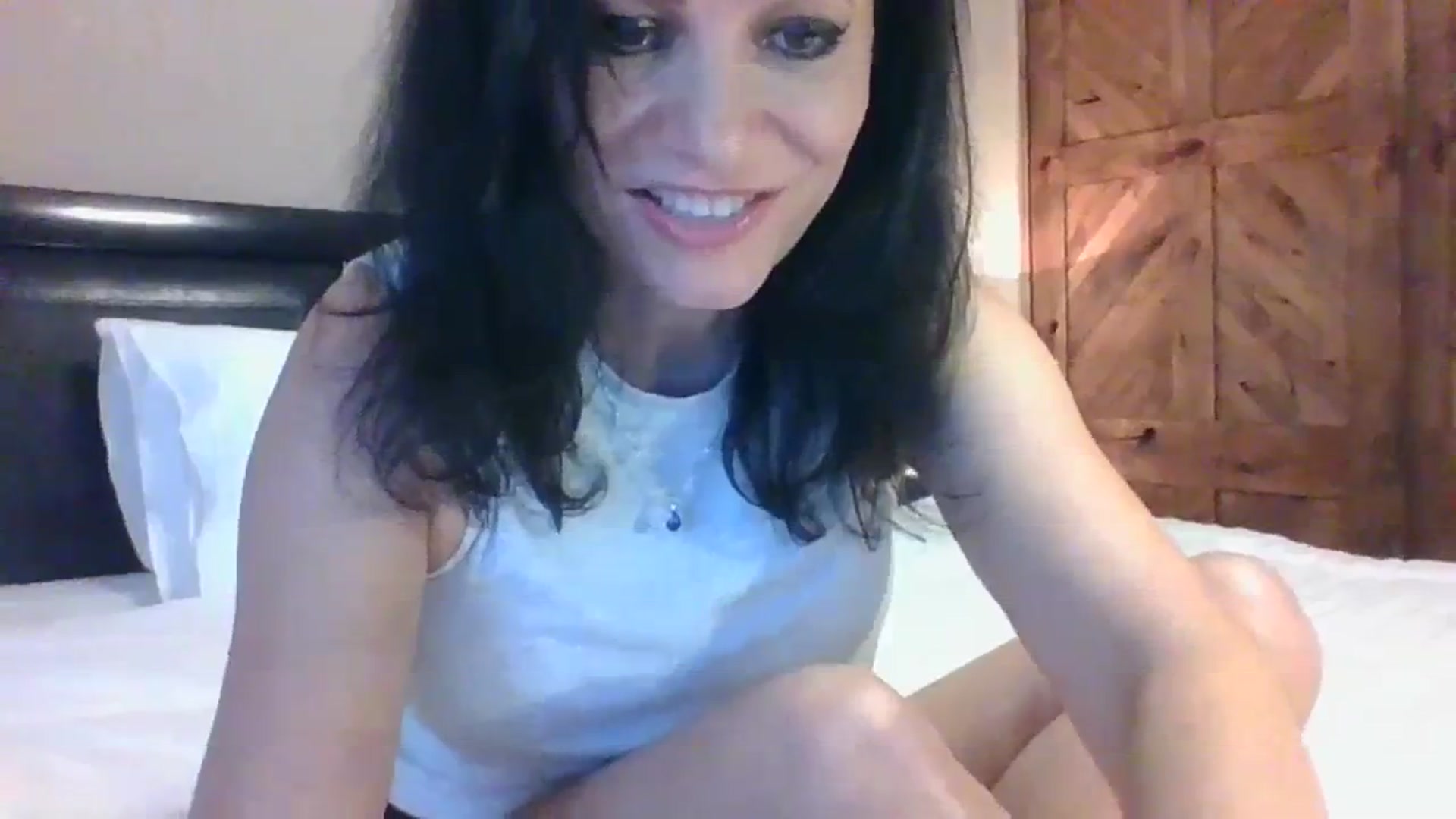 Gallery image thumbnail from LVDOLL's myfreecams stream on, 10/06/2023, 24:01 image 11 of 20