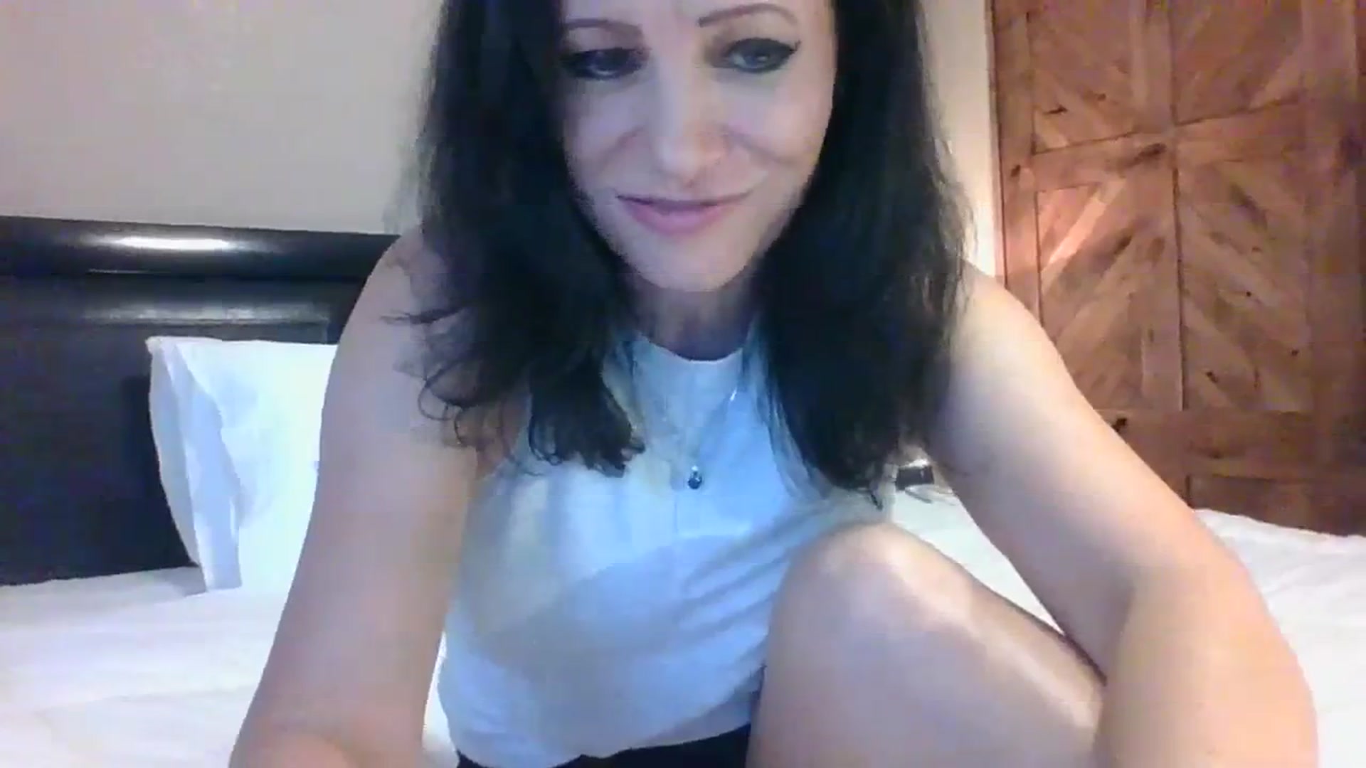 Gallery image thumbnail from LVDOLL's myfreecams stream on, 10/06/2023, 24:01 image 4 of 20