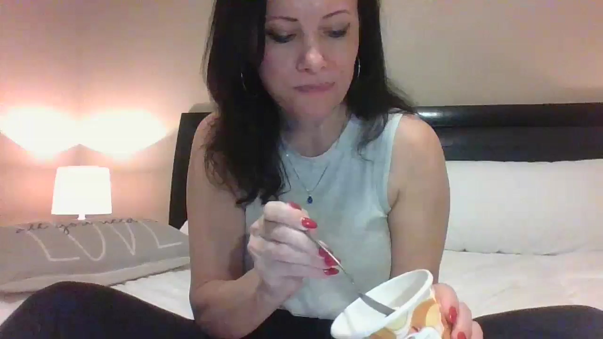 Gallery image thumbnail from LVDOLL's myfreecams stream on, 10/16/2023, 04:12 image 10 of 20