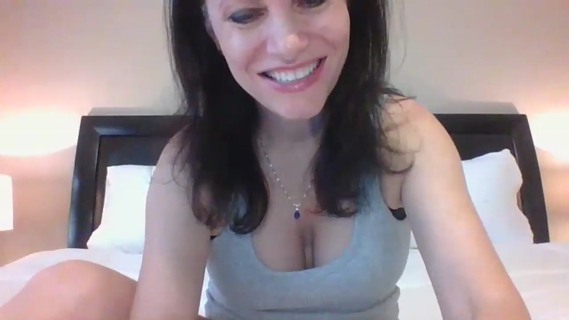 Gallery image thumbnail from LVDOLL's myfreecams stream on, 10/19/2023, 22:50 image 11 of 20